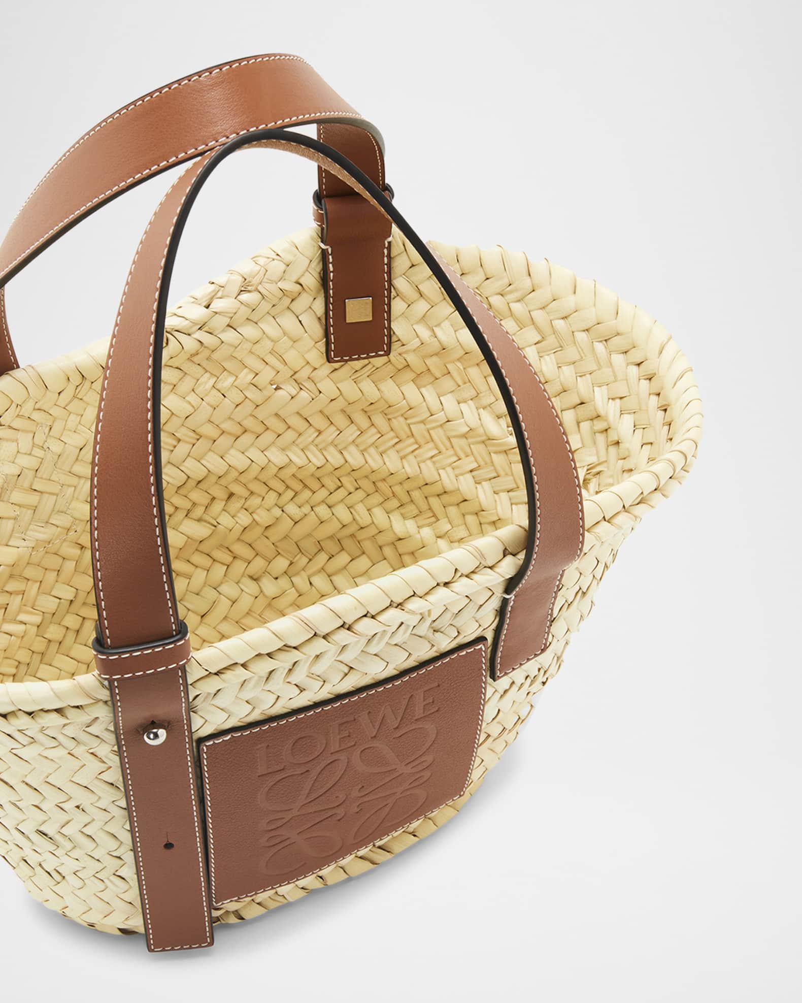 【超ポイントバック祭】 Basket Ibiza Paula's x Loewe Small with Leaf Palm in Bag バッグ
