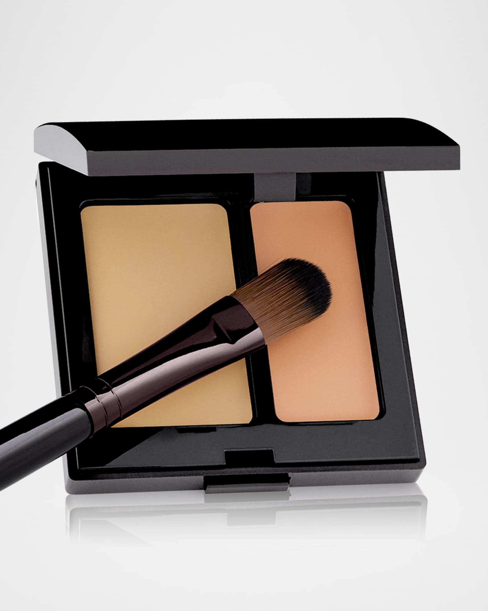 Secret Camouflage Brush 1