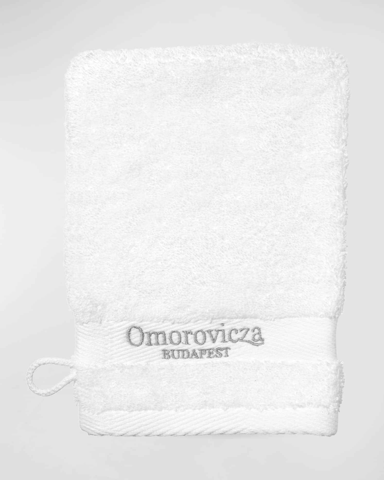 Omorovicza Cleansing Mitt