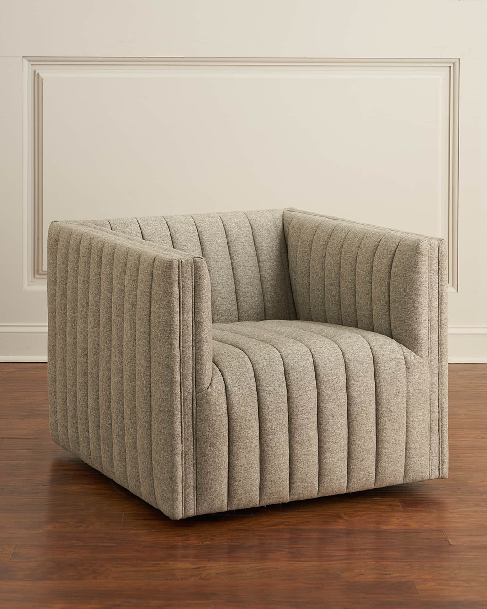Augustine Swivel Chair 0