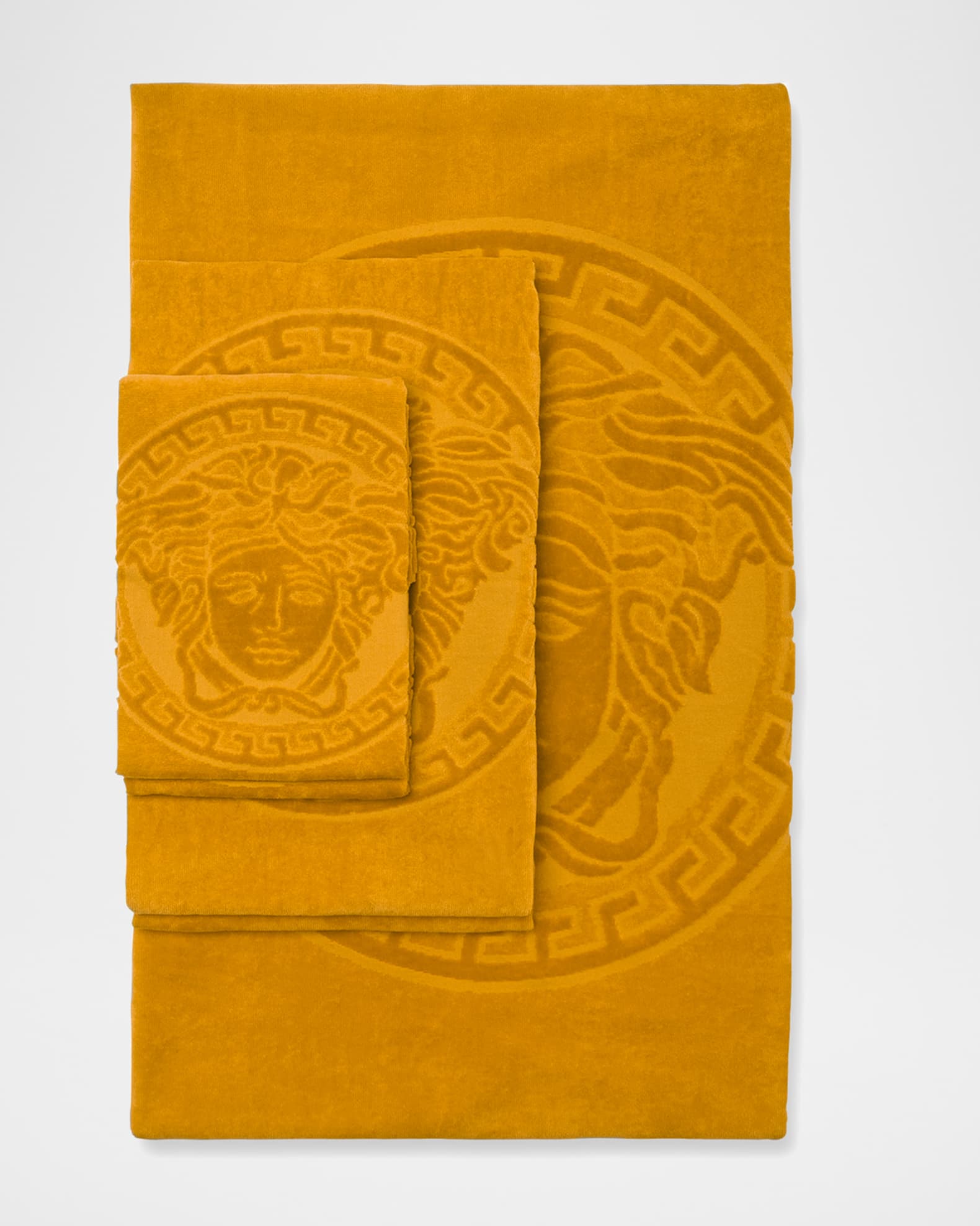 Versace style towels shop