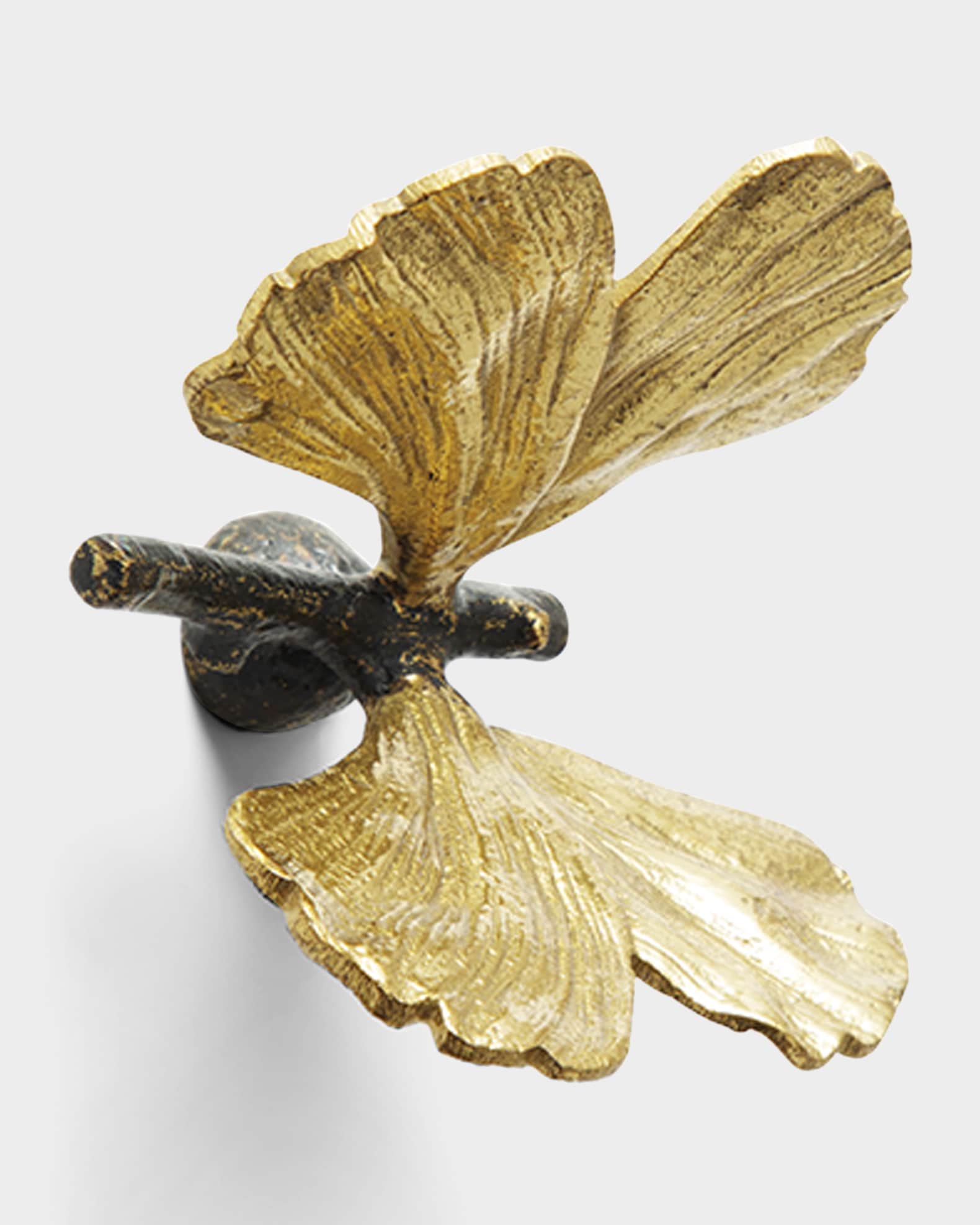 Butterfly Ginkgo Medium Knob 1