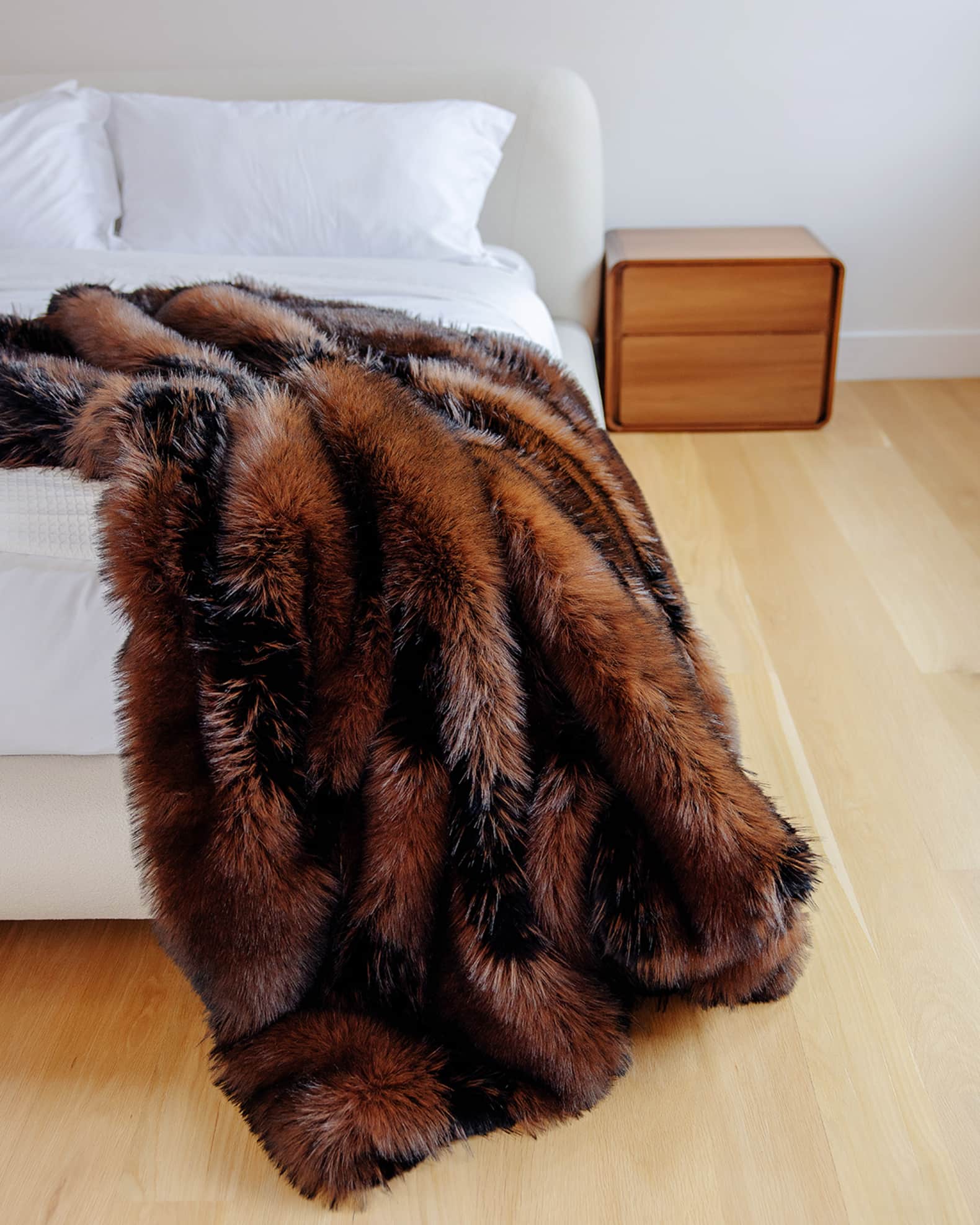 Limited Edition Faux-Fur Throw 1