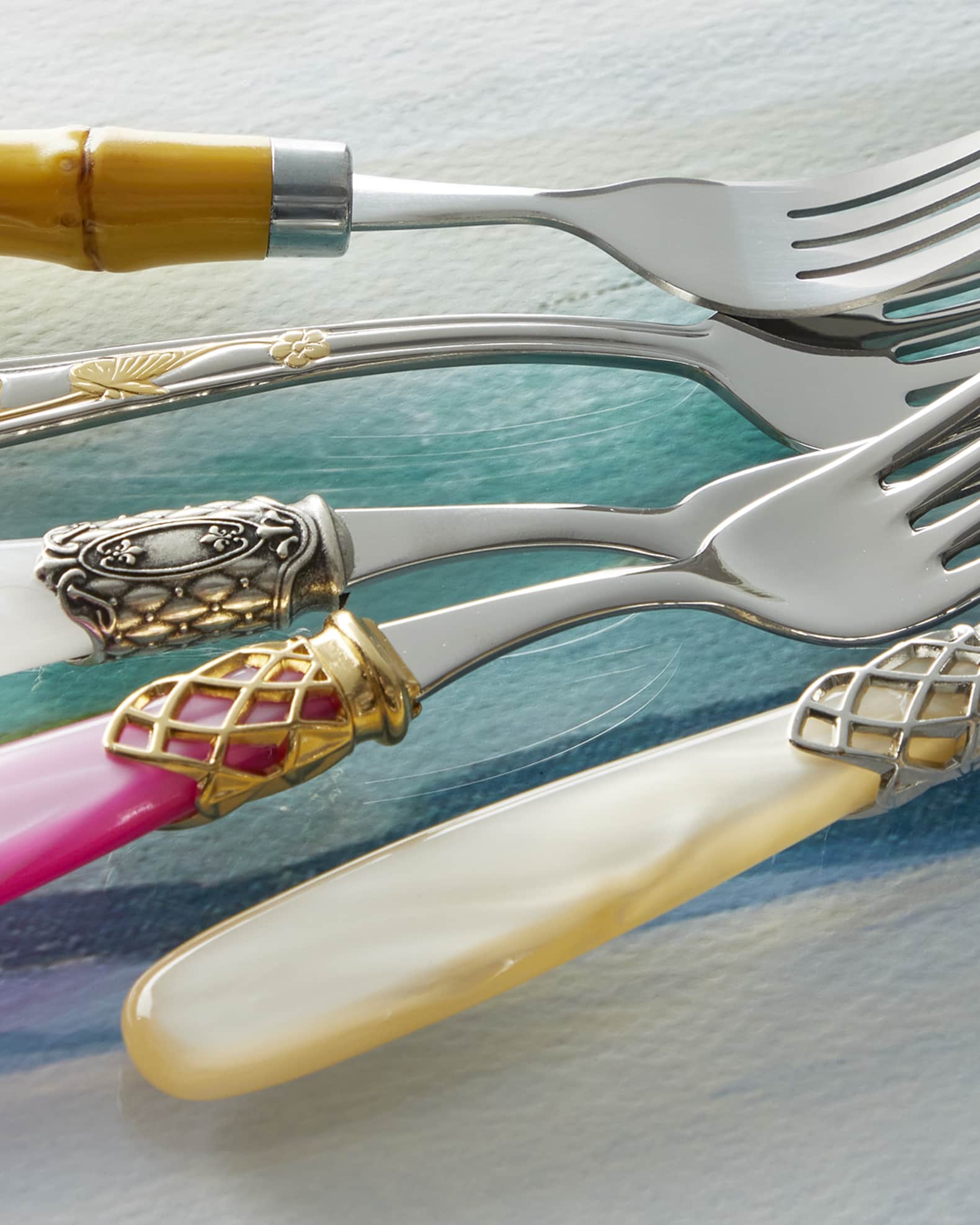 Cambridge Silversmiths Light BambooStyle 20Piece Flatware Set