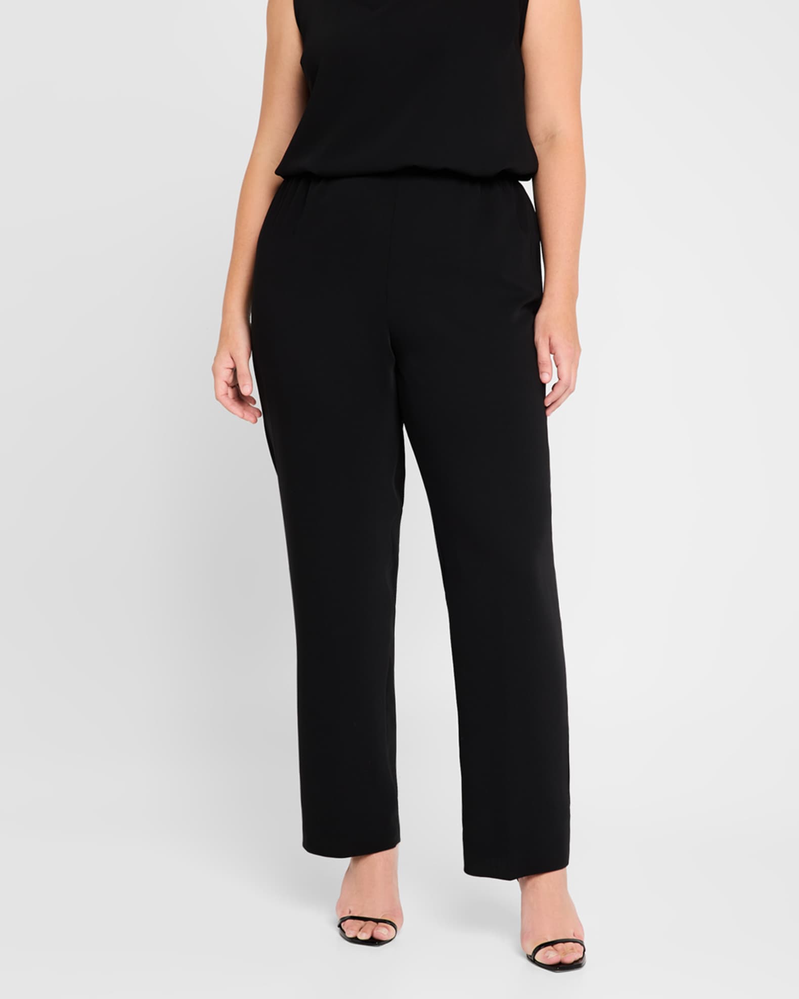 Neiman marcus women's plus size top