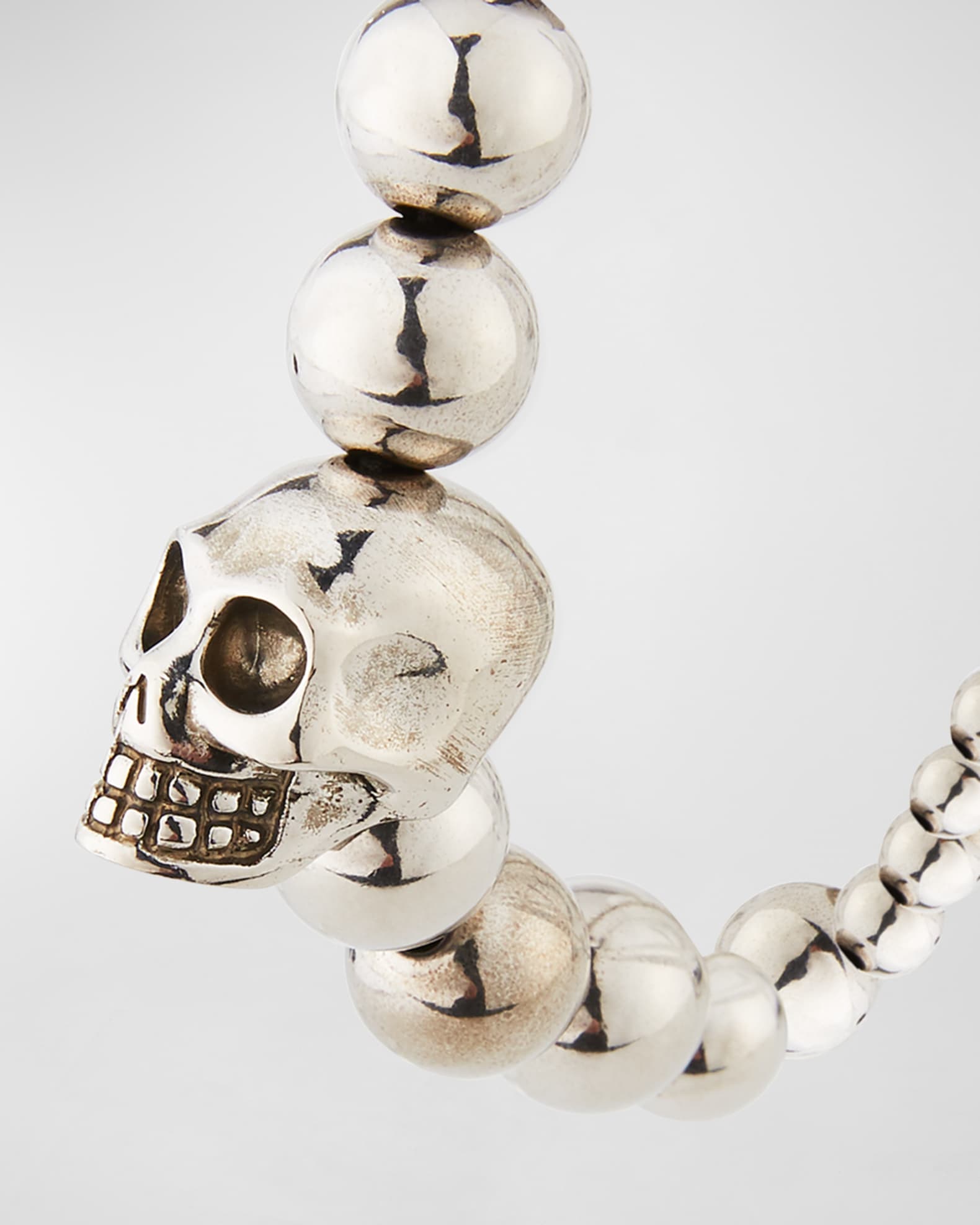 Silver skull bead store