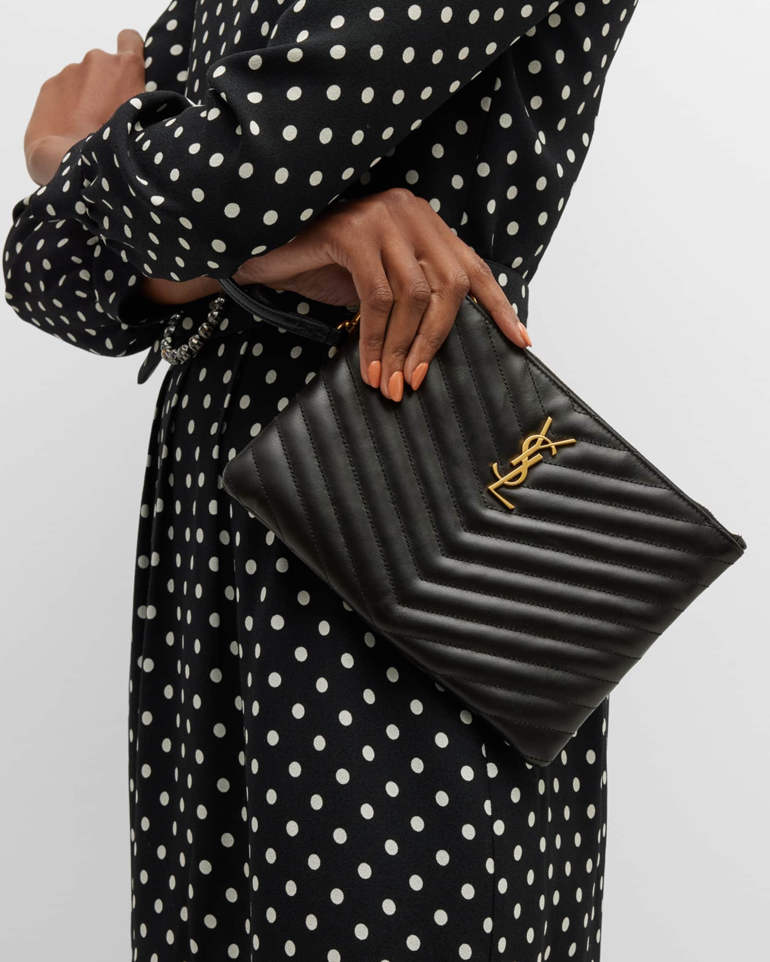 大人女性の Laurent Saint YSL Leather Smooth in Pouch Small Monogram バッグ