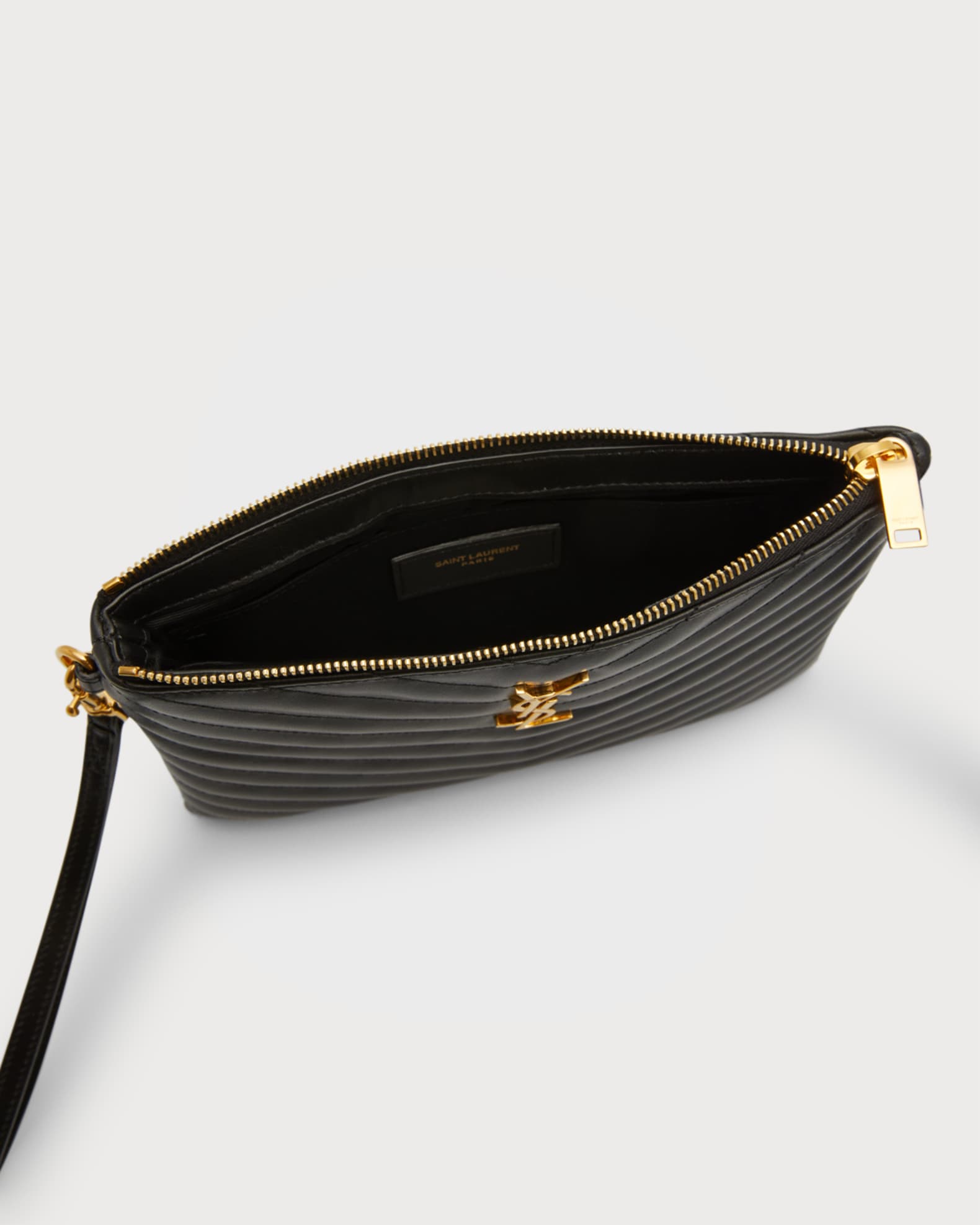 注目のブランド Saint Laurent Leather Smooth in Pouch Small Monogram YSL バッグ
