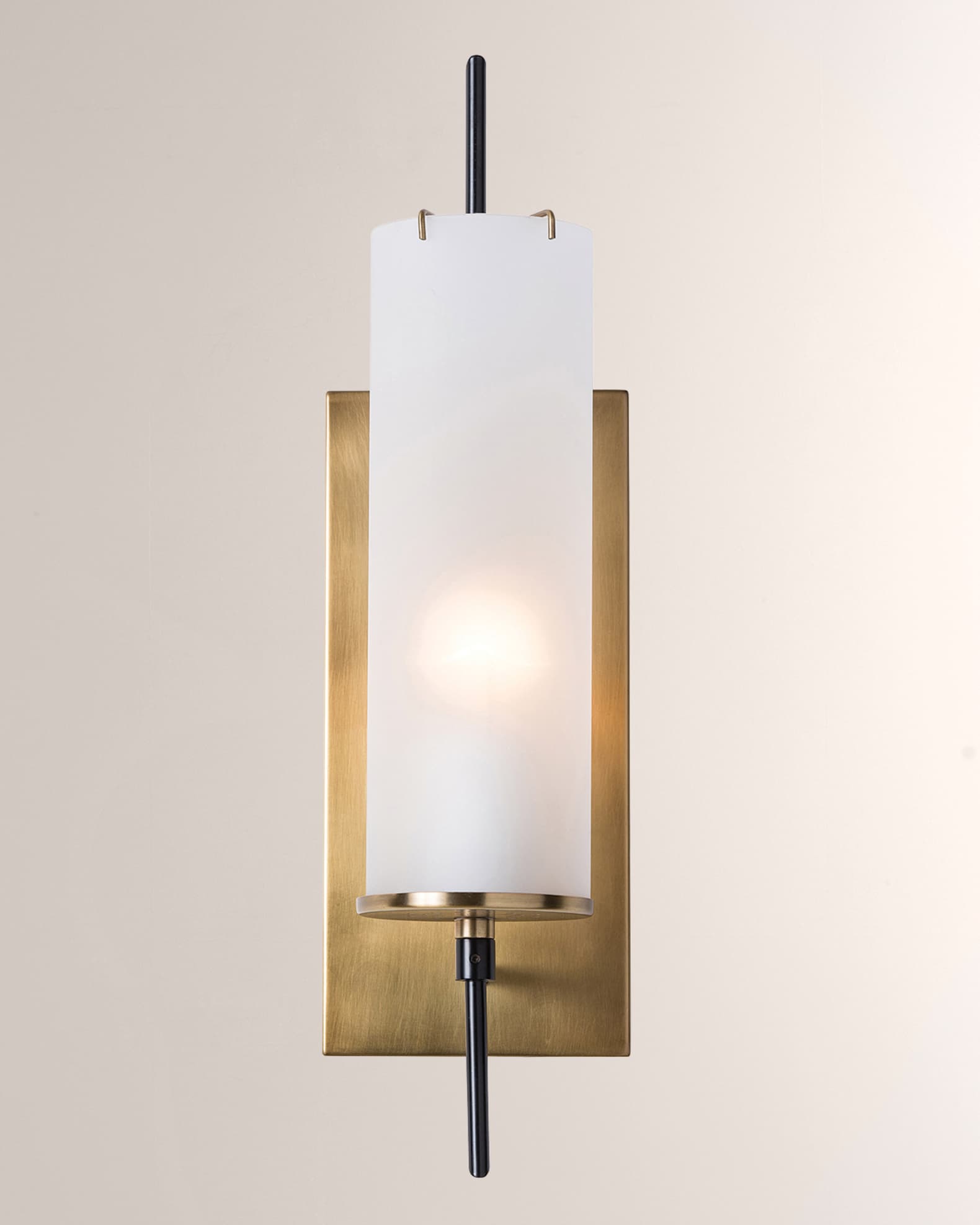 Stefan Sconce 0