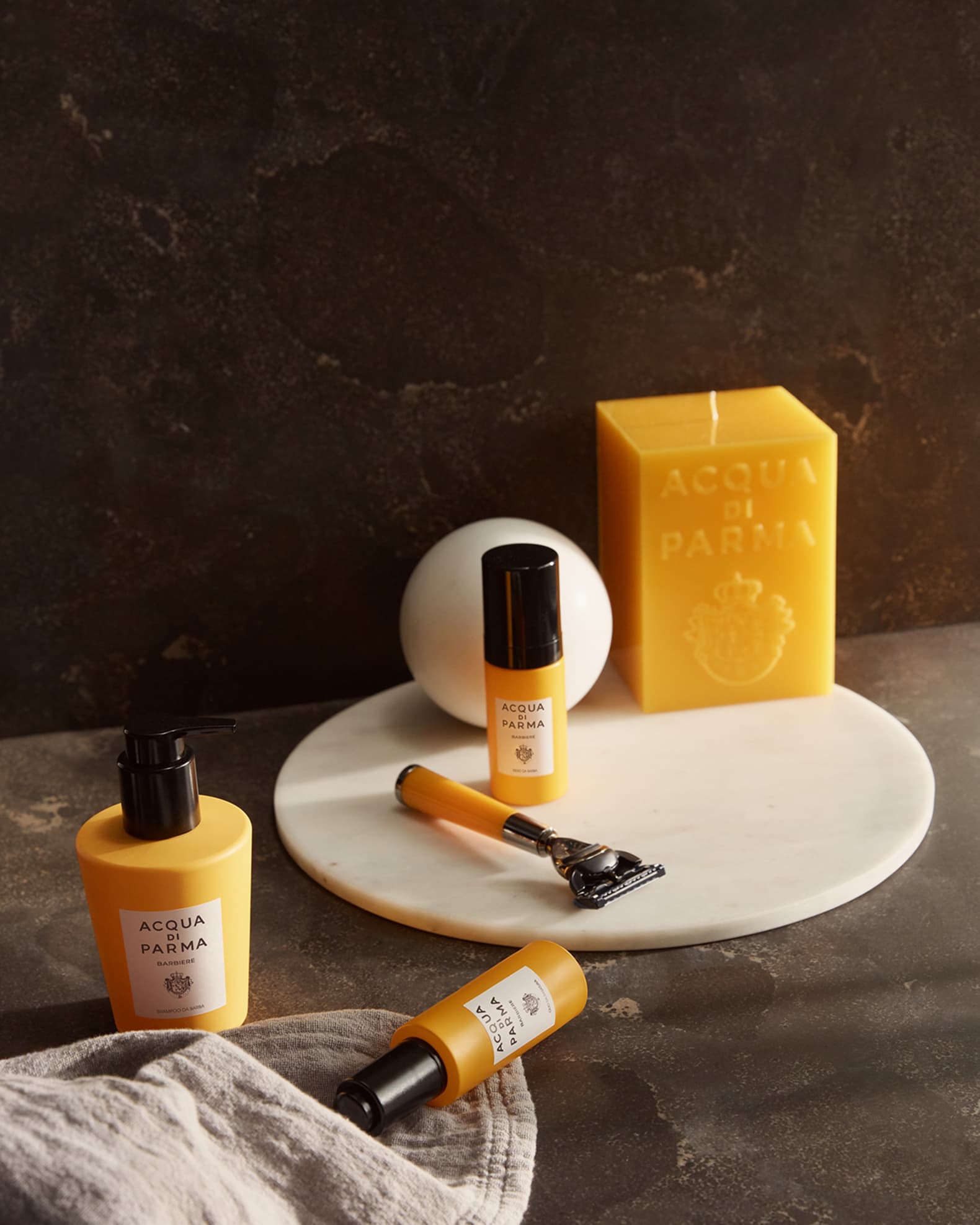 Acqua di Parma Barbiere Yellow Shaving Razor | Neiman Marcus