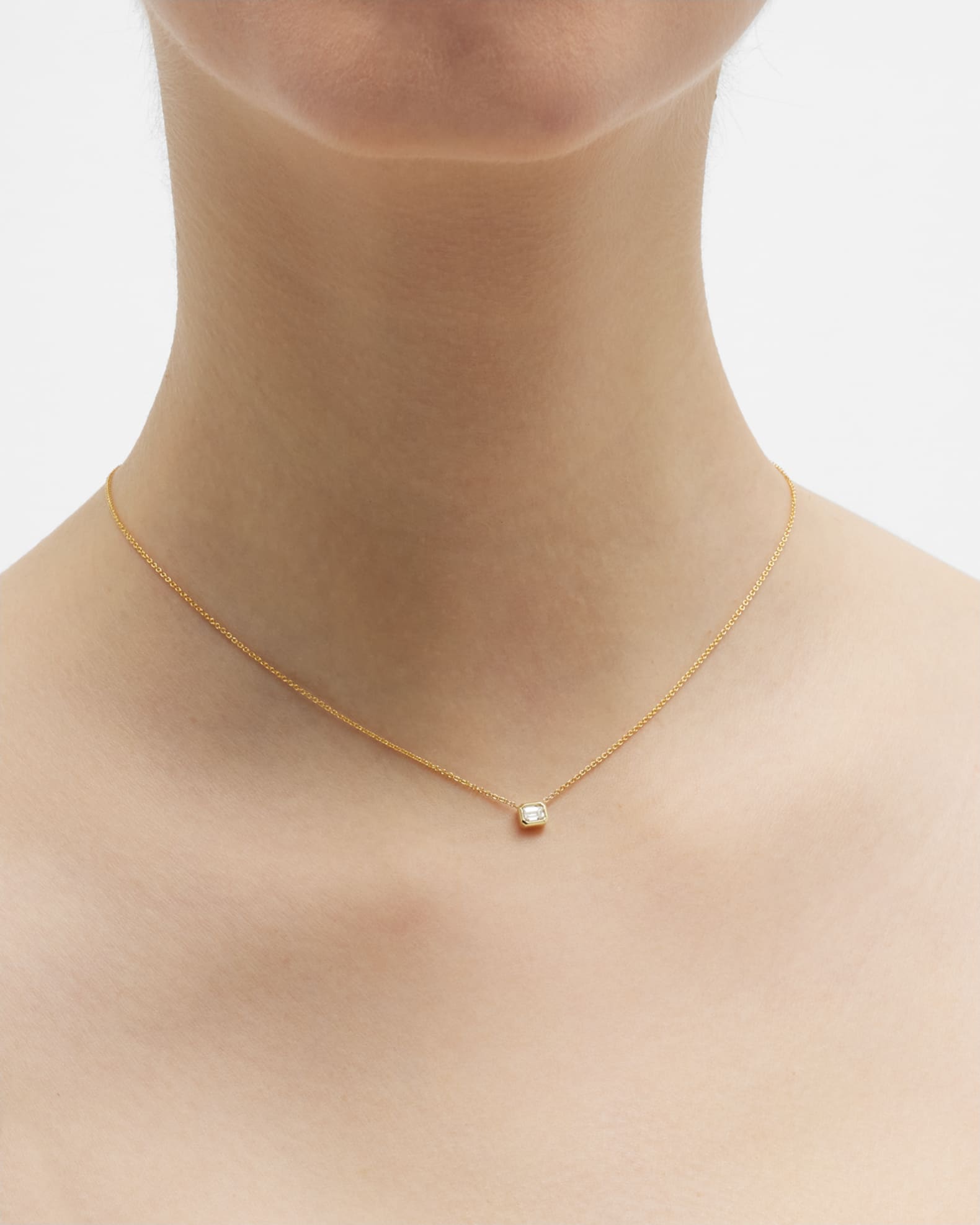 18k Emerald-Cut Diamond Solitaire Necklace 1
