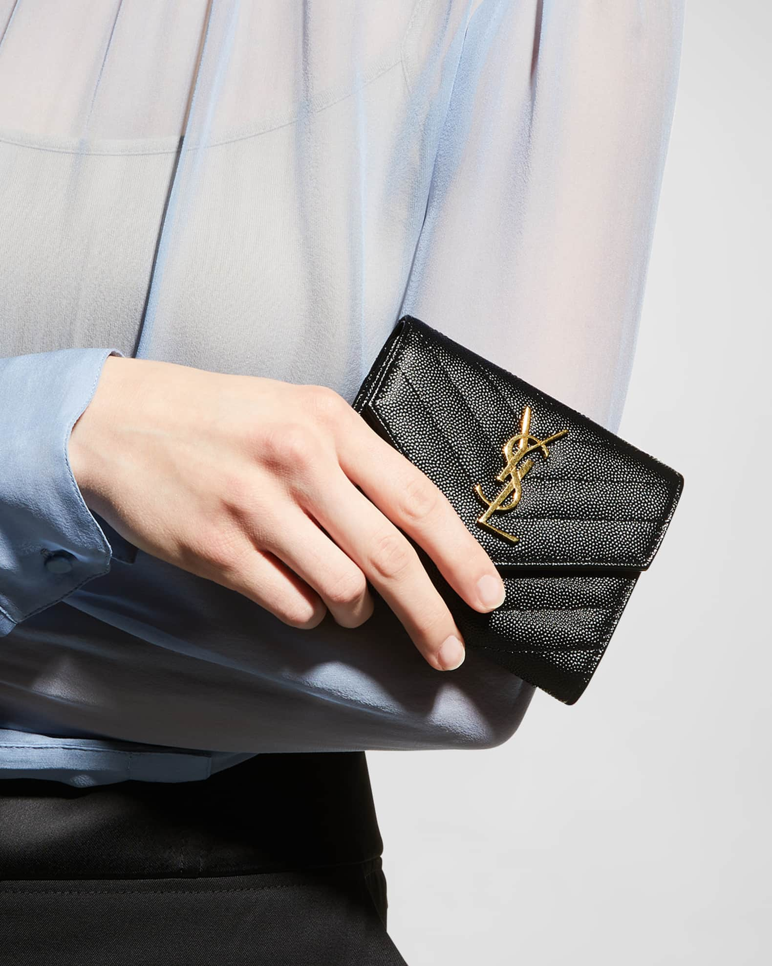 CASSANDRE MATELASSÉ compact tri fold wallet in grain de poudre embossed  leather, Saint Laurent