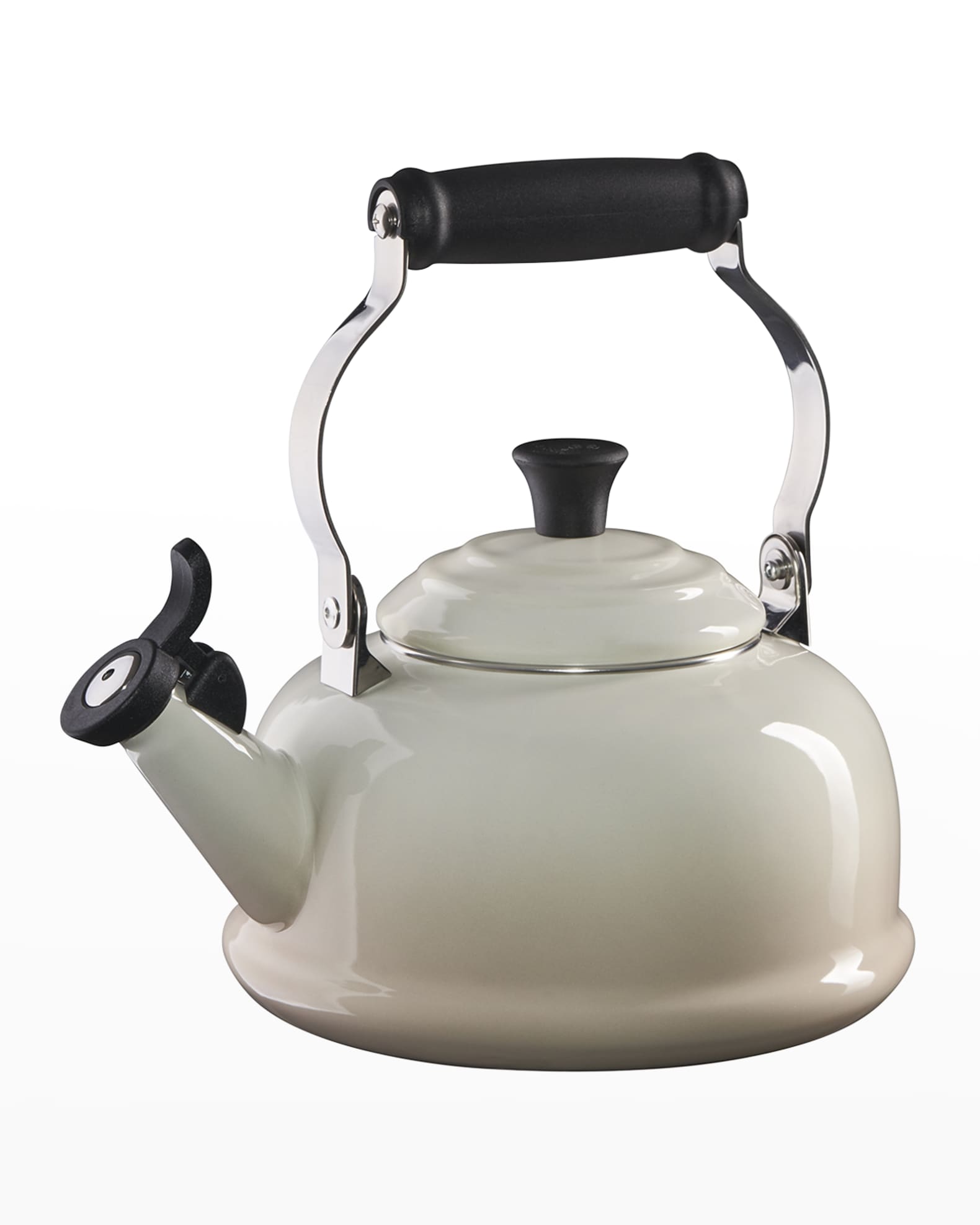 Le Creuset Whistling Tea Kettle Neiman Marcus