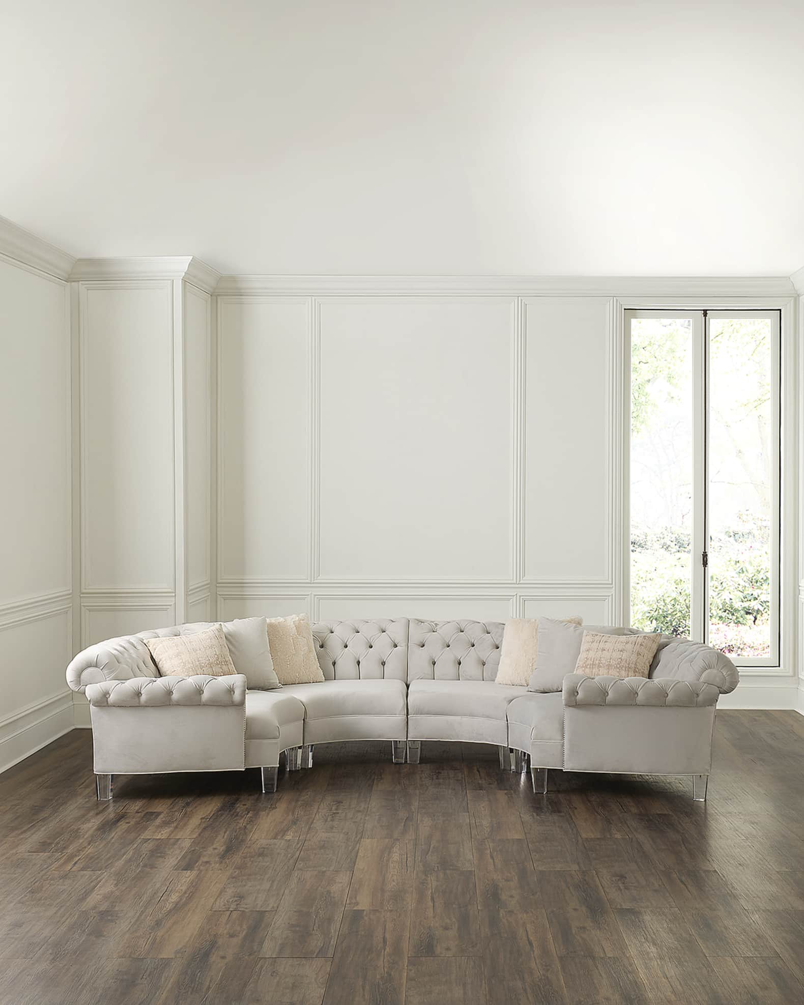 Varriane Petite Sectional 0