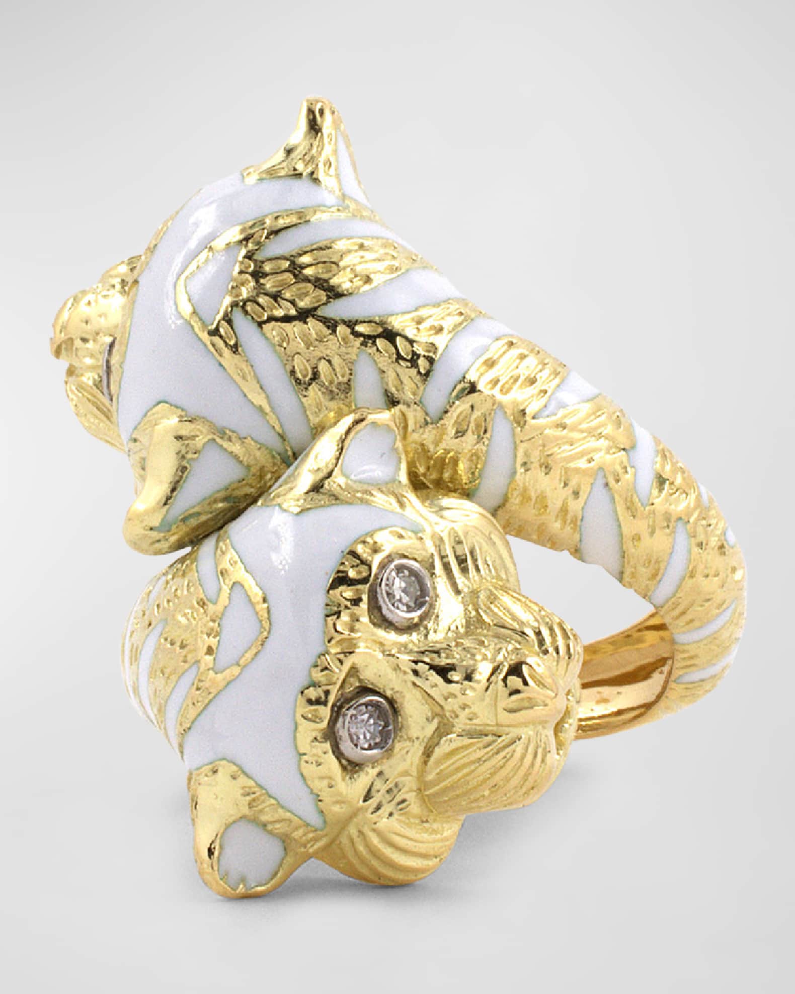 Estate 18K Yellow Gold Twin Tiger's Head Twist Ring with Diamonds and Enamel, Size 6 1