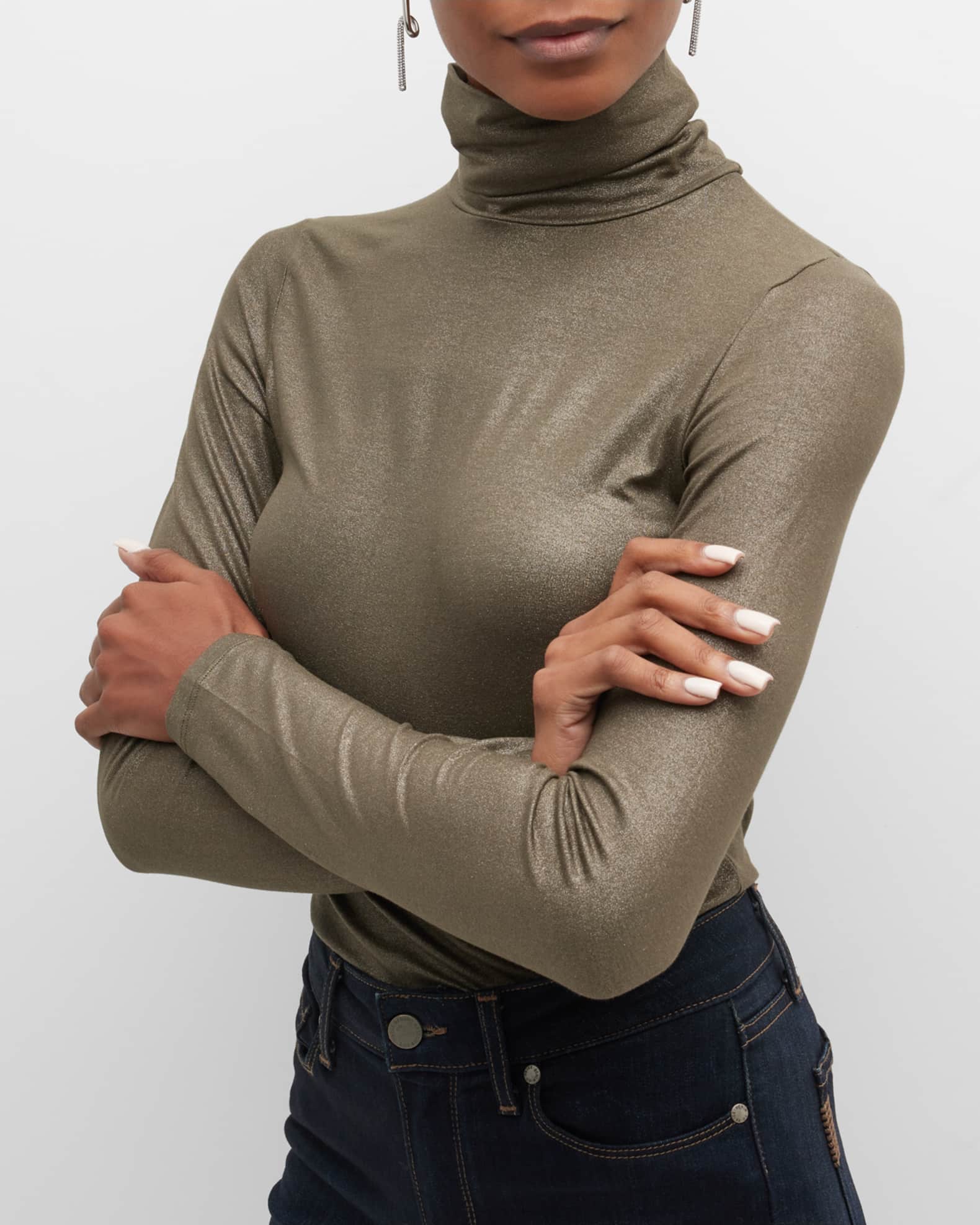 turtleneck tie