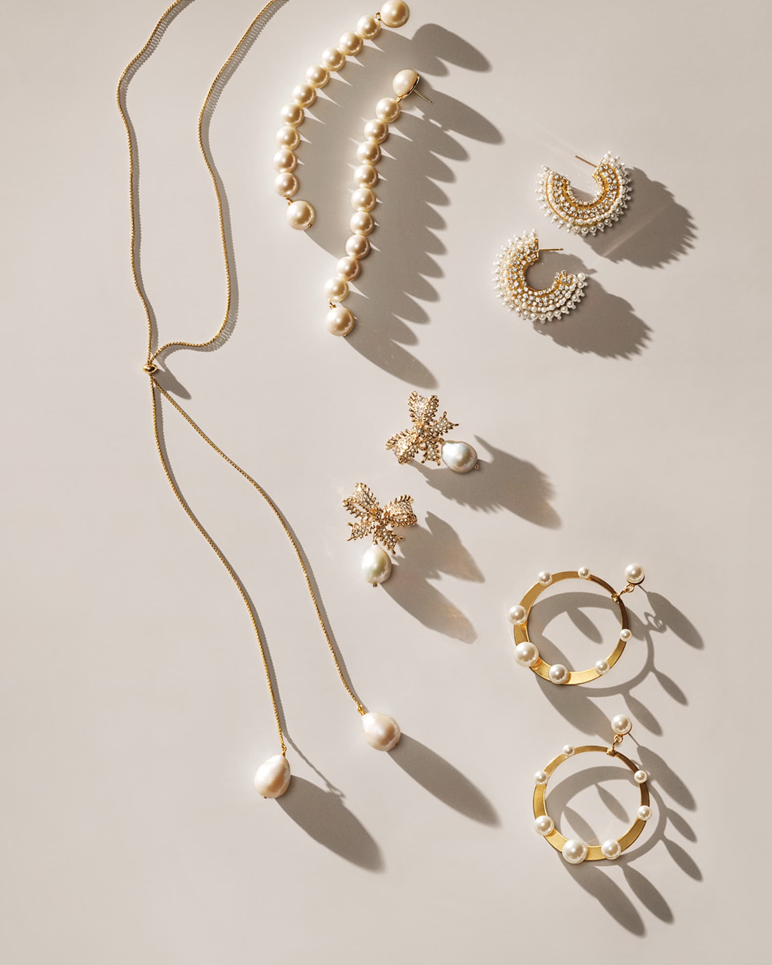 Mini Fiona Pearly Hoop Earrings 1
