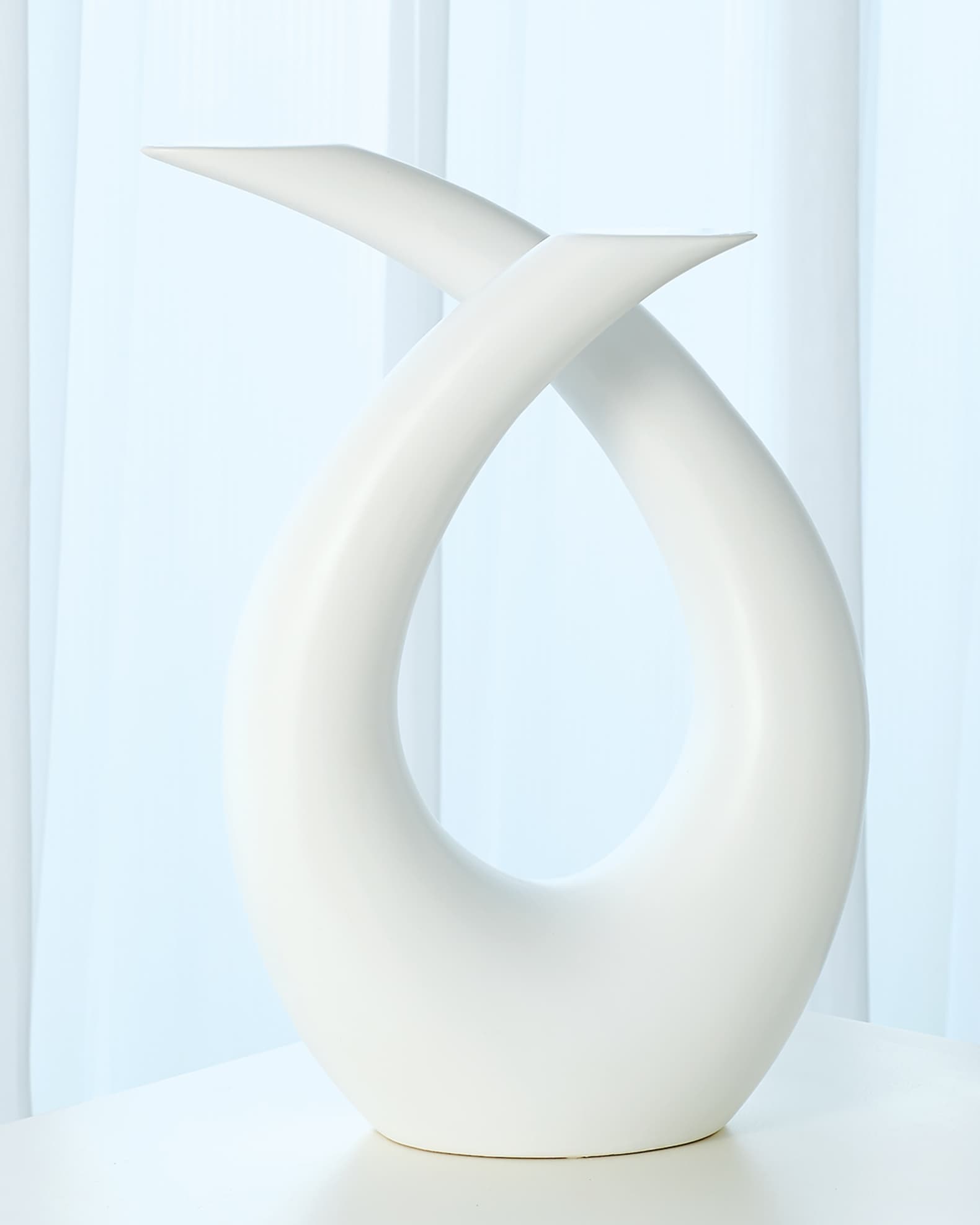 Loop Sculpture - Matte White 0