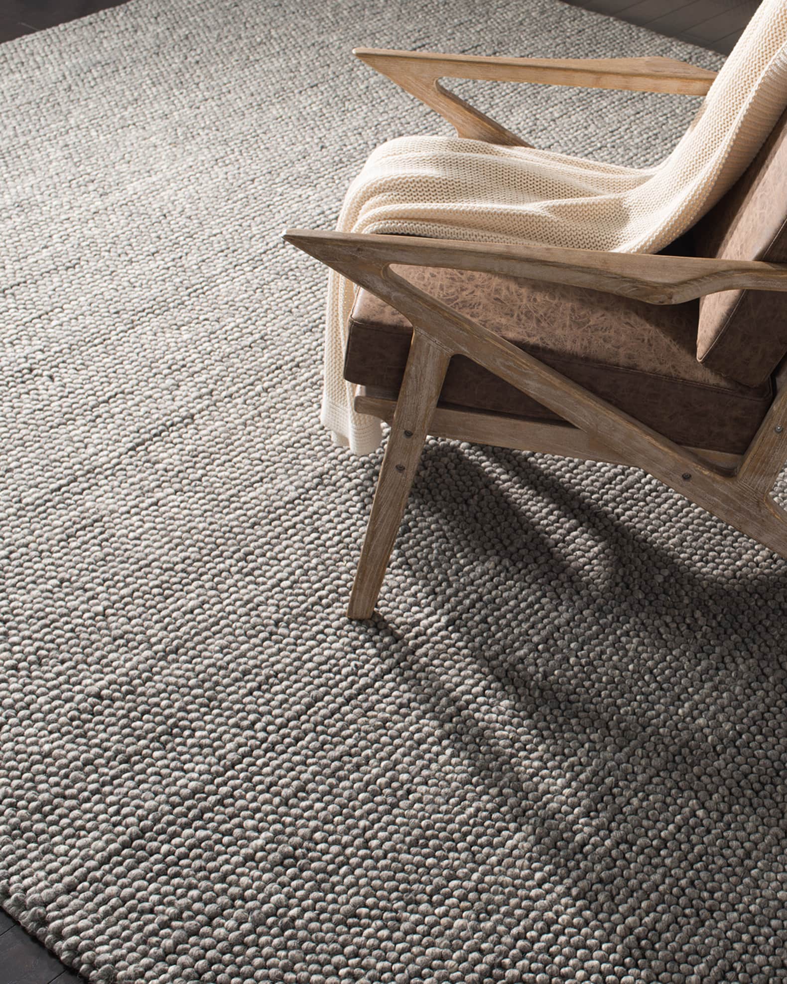 Carisbrooke Hand-Woven Rug 0