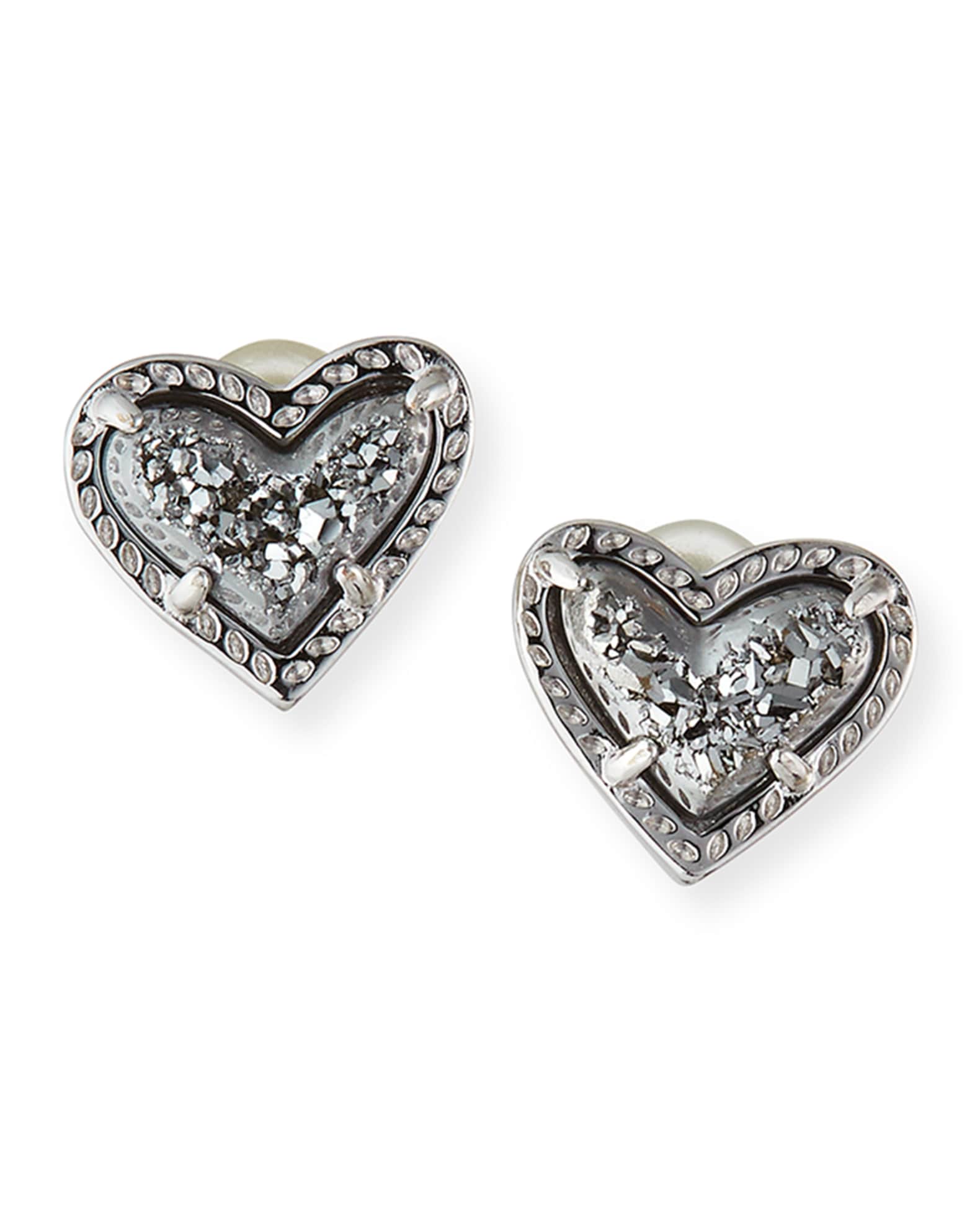 Ari Heart Stud Ear main image 0