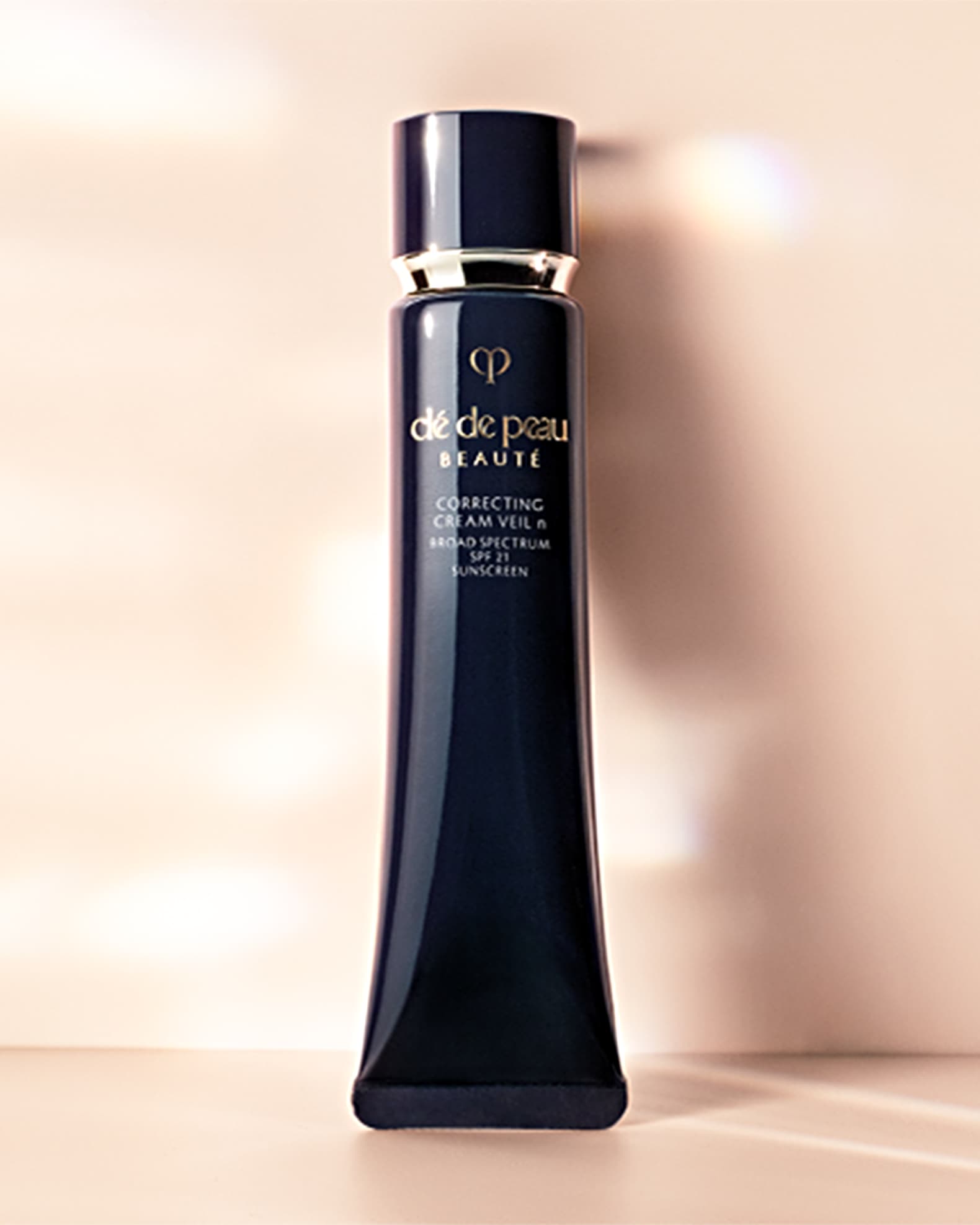 Cle de Peau Beaute 1.4 oz. Correcting Cream Veil SPF 21