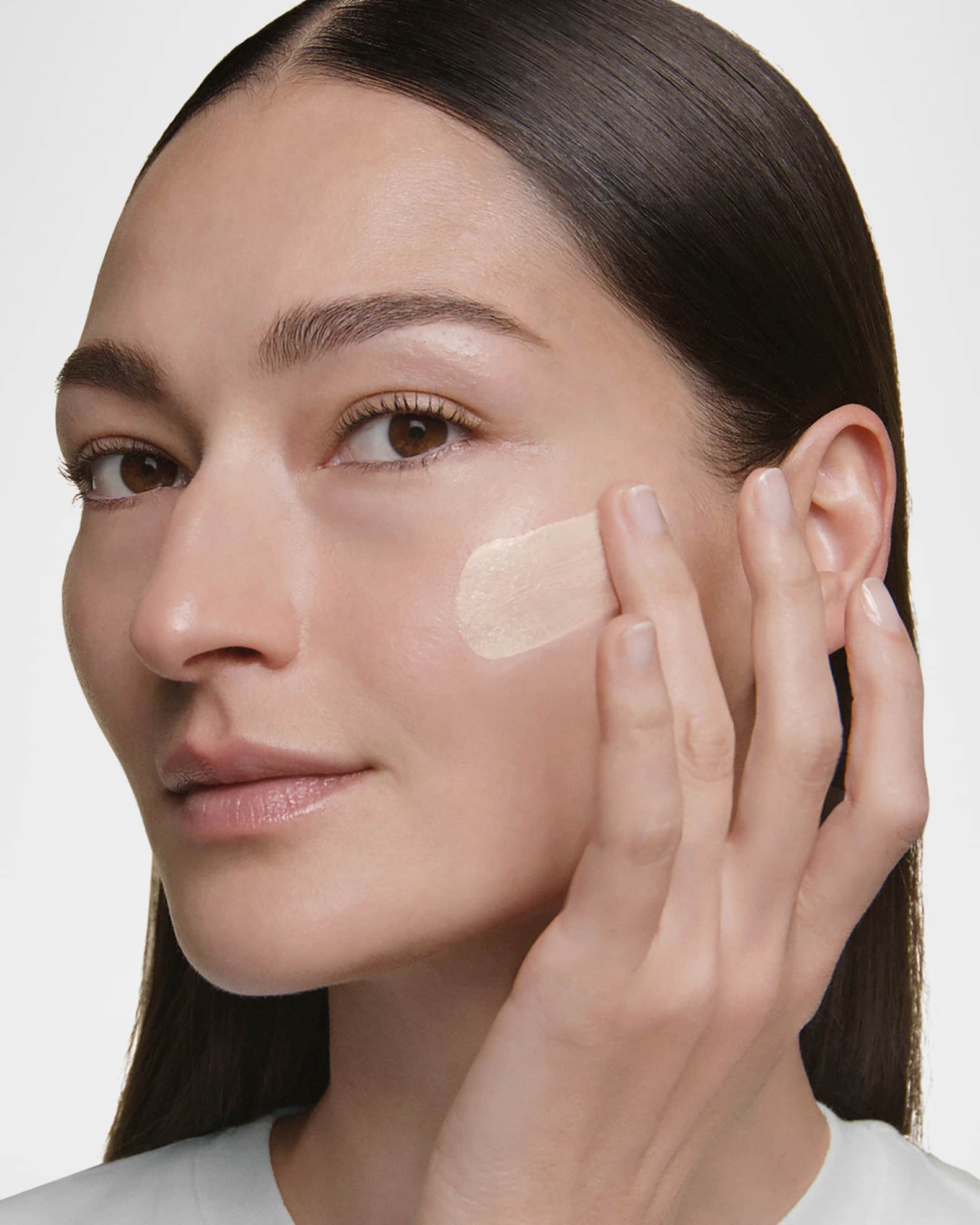 Cle de Peau Beaute 1.4 oz. Correcting Cream Veil SPF 21 Cle de Peau Beaute 1.4 oz. Correcting Cream Veil SPF 21
