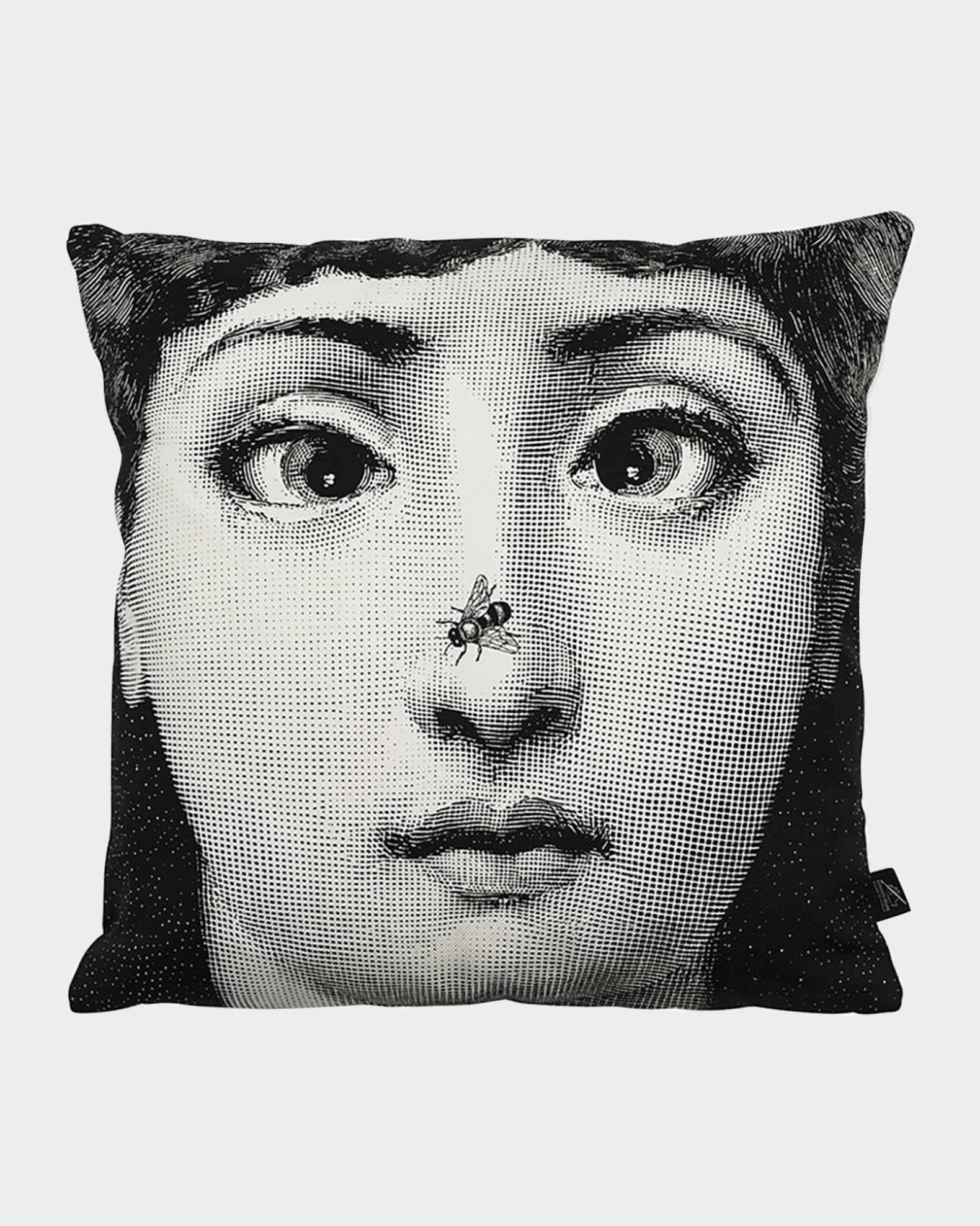 Cushion Ape bug on nose 0
