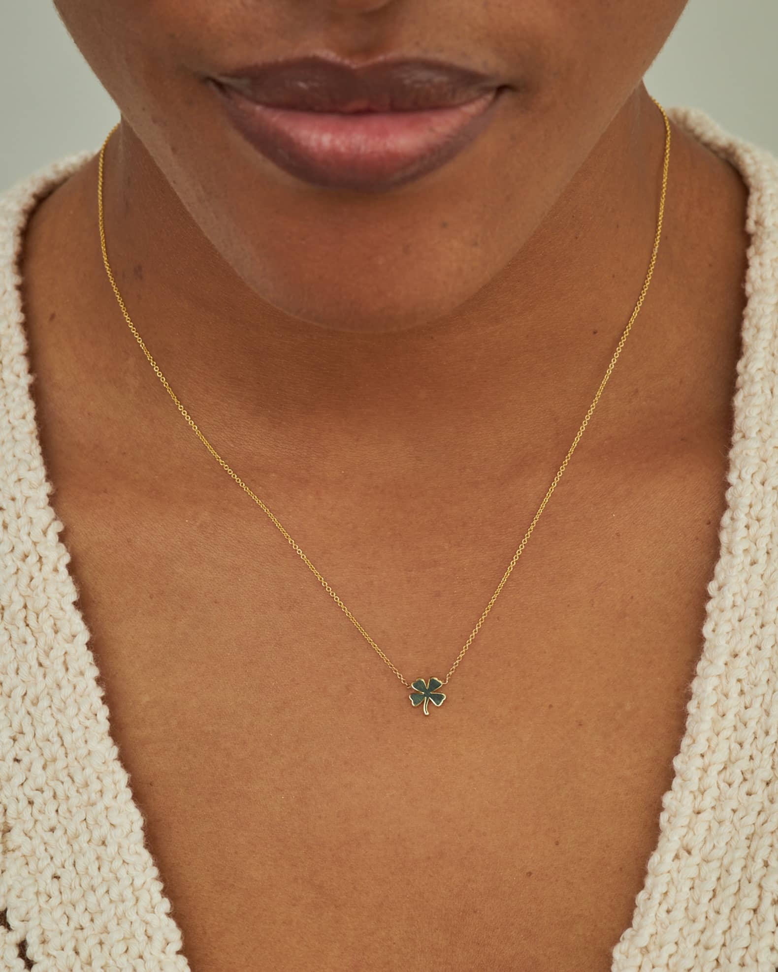 Mini Clover Necklace in Yellow Gold 1