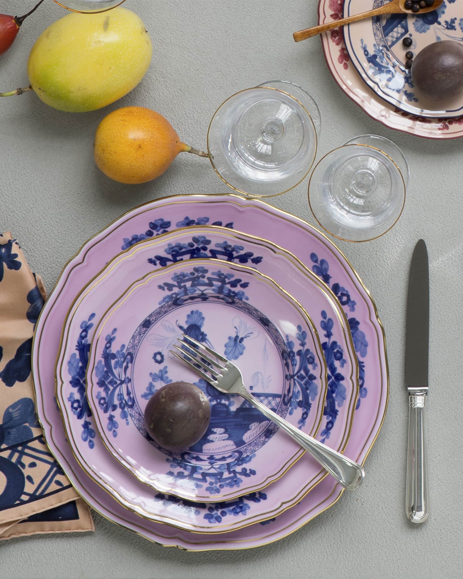 GINORI 1735 Oriente Italiano Dinner Plate, Azalea | Neiman Marcus