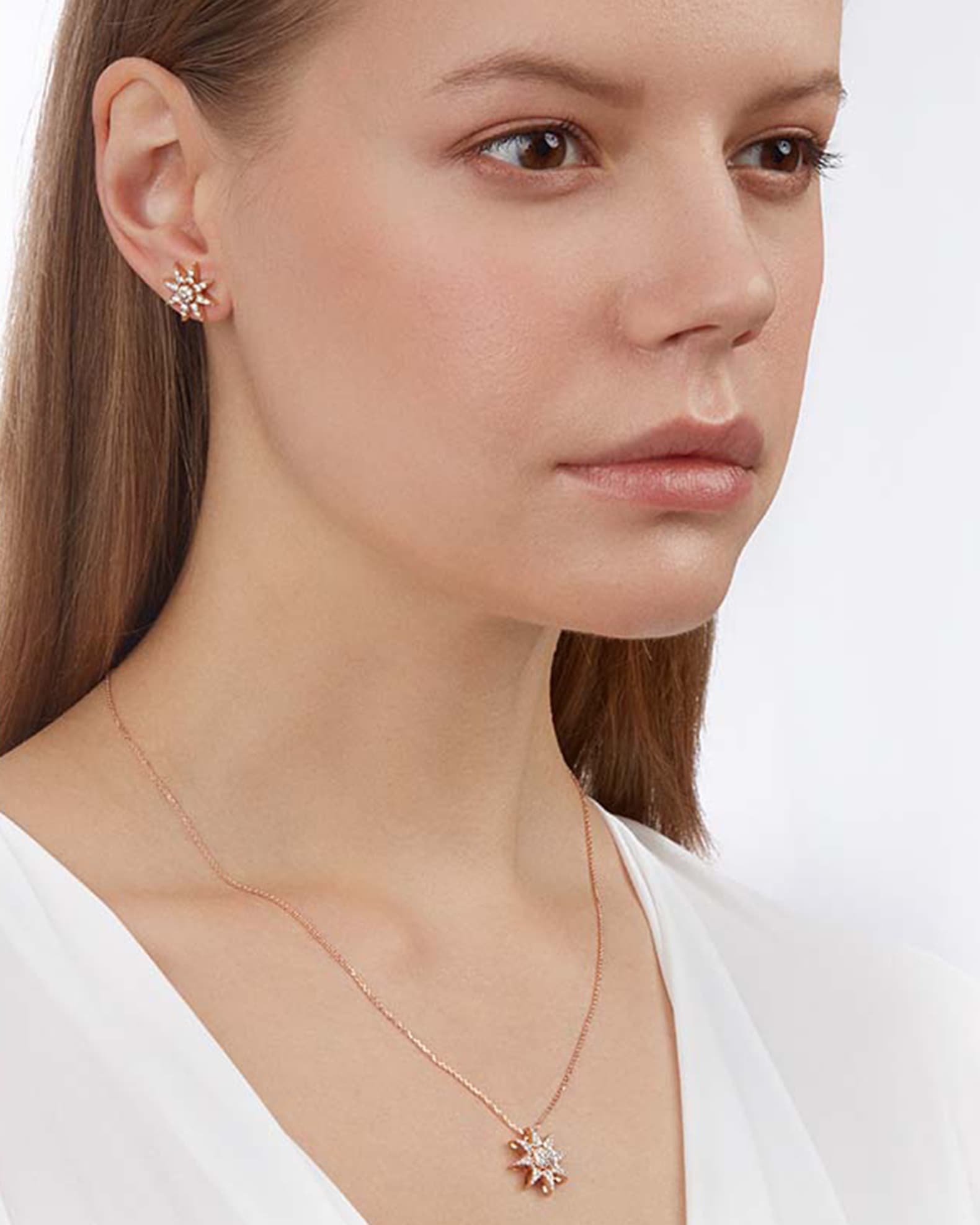 Venus Star 14k Diamond Stud Earrings 1
