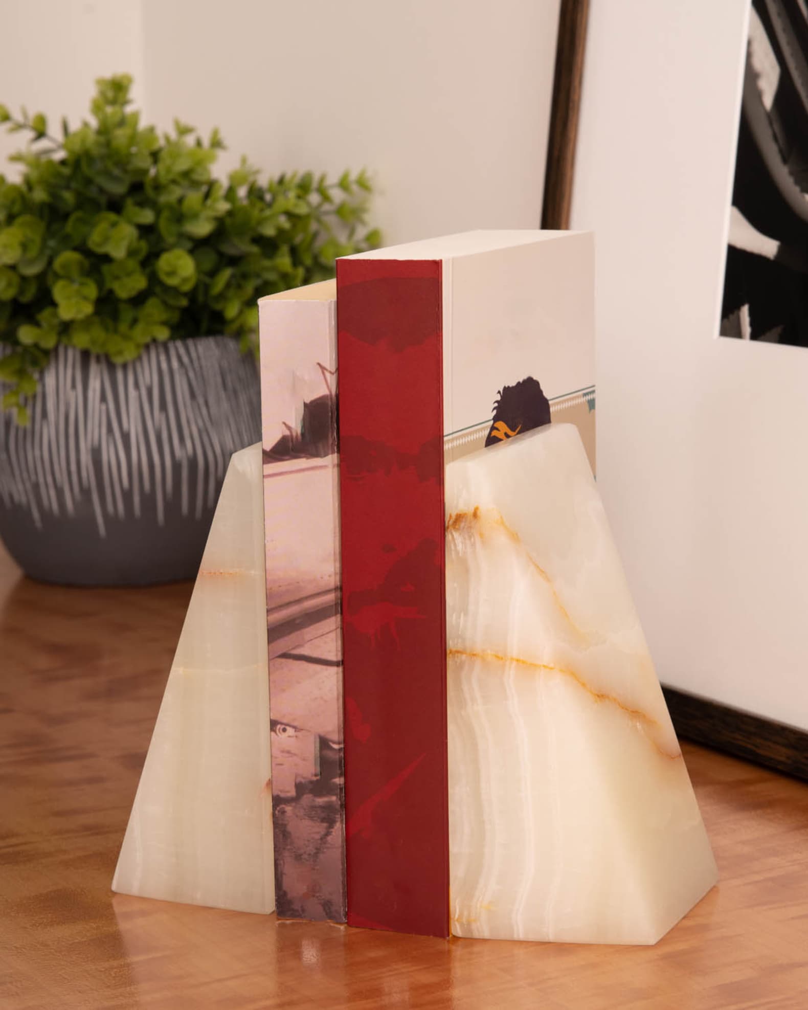 Men's Solid Marble Wedge Bookends 1