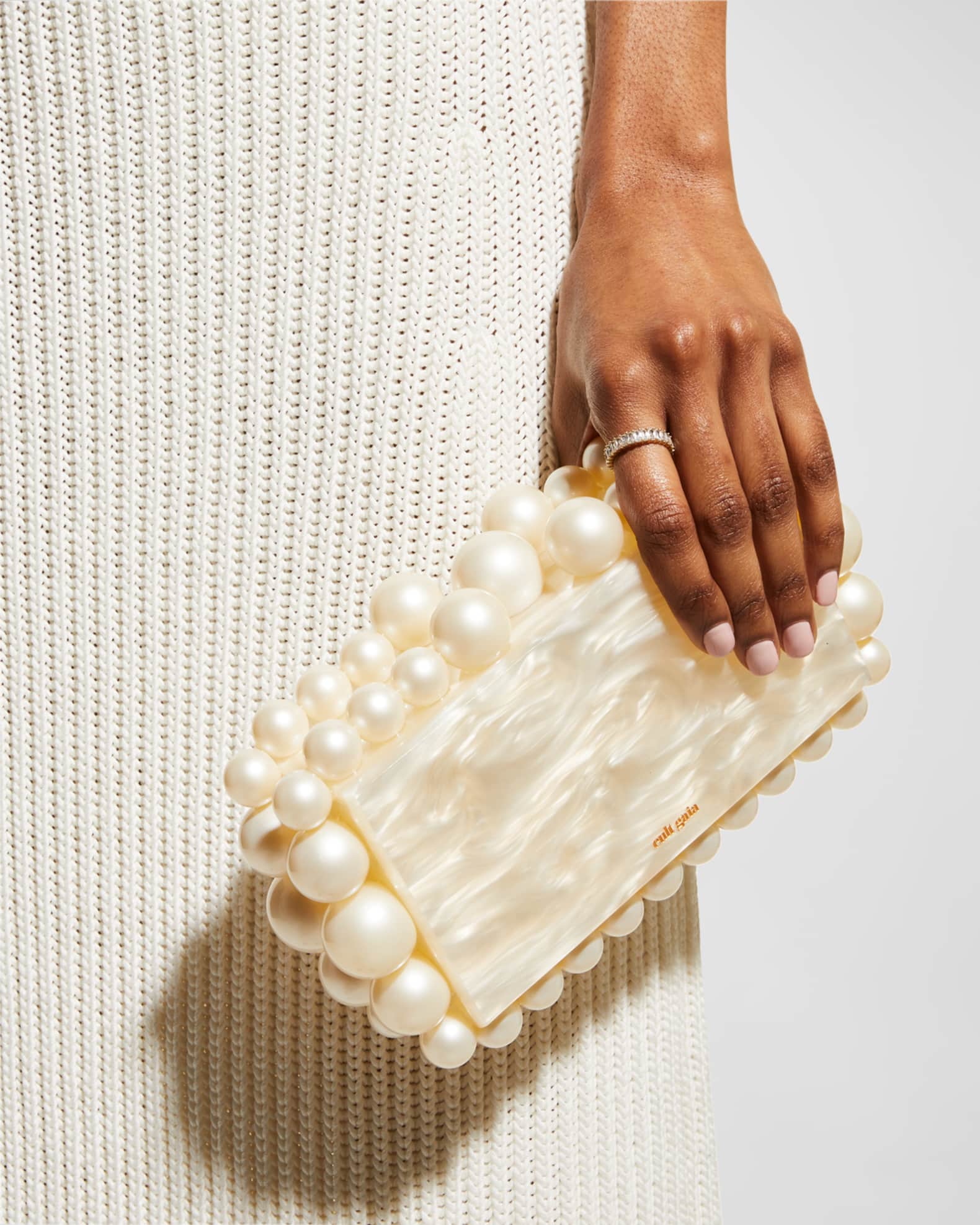 Cult gaia clutch pearl 2025