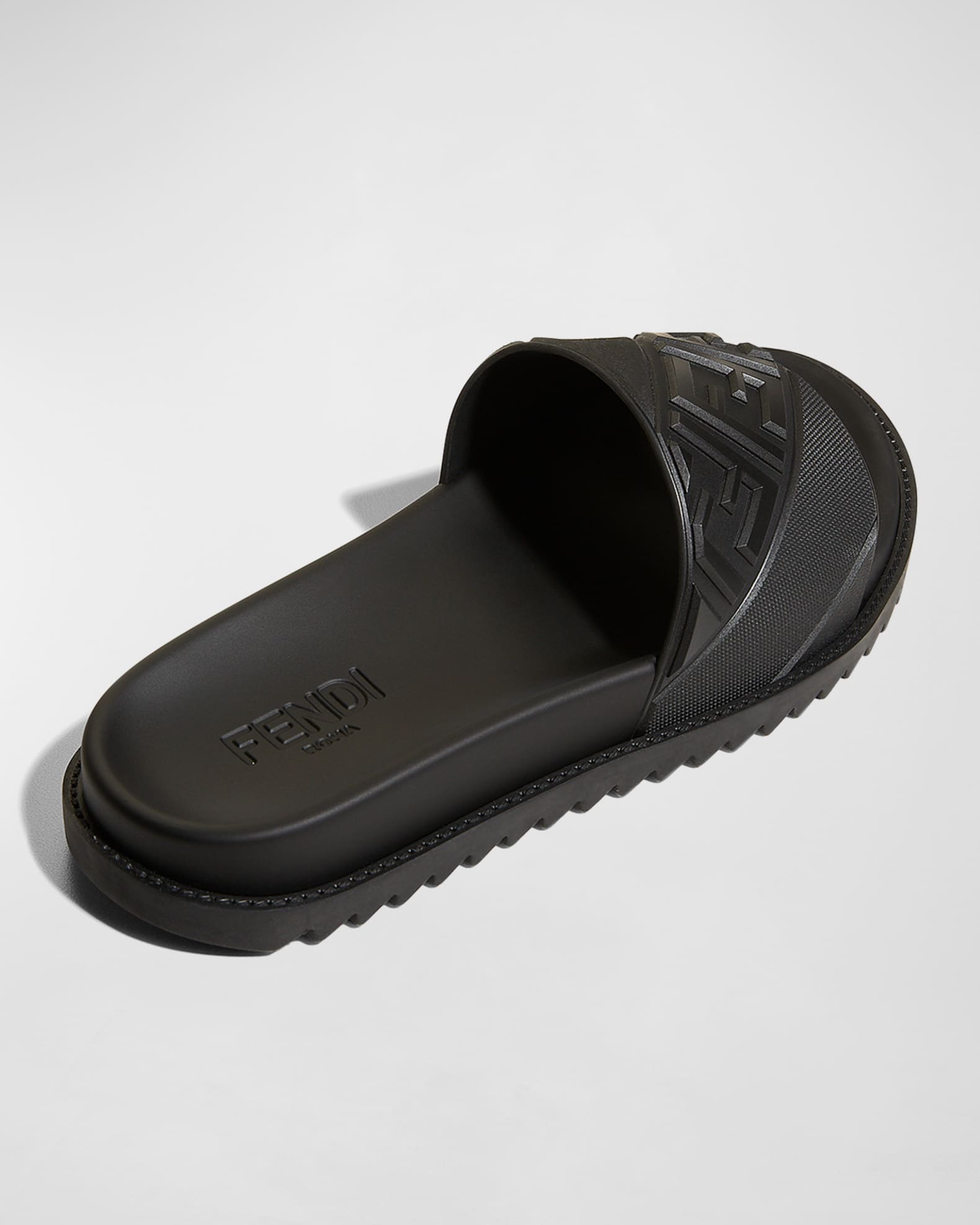 Fendi slides black 2025