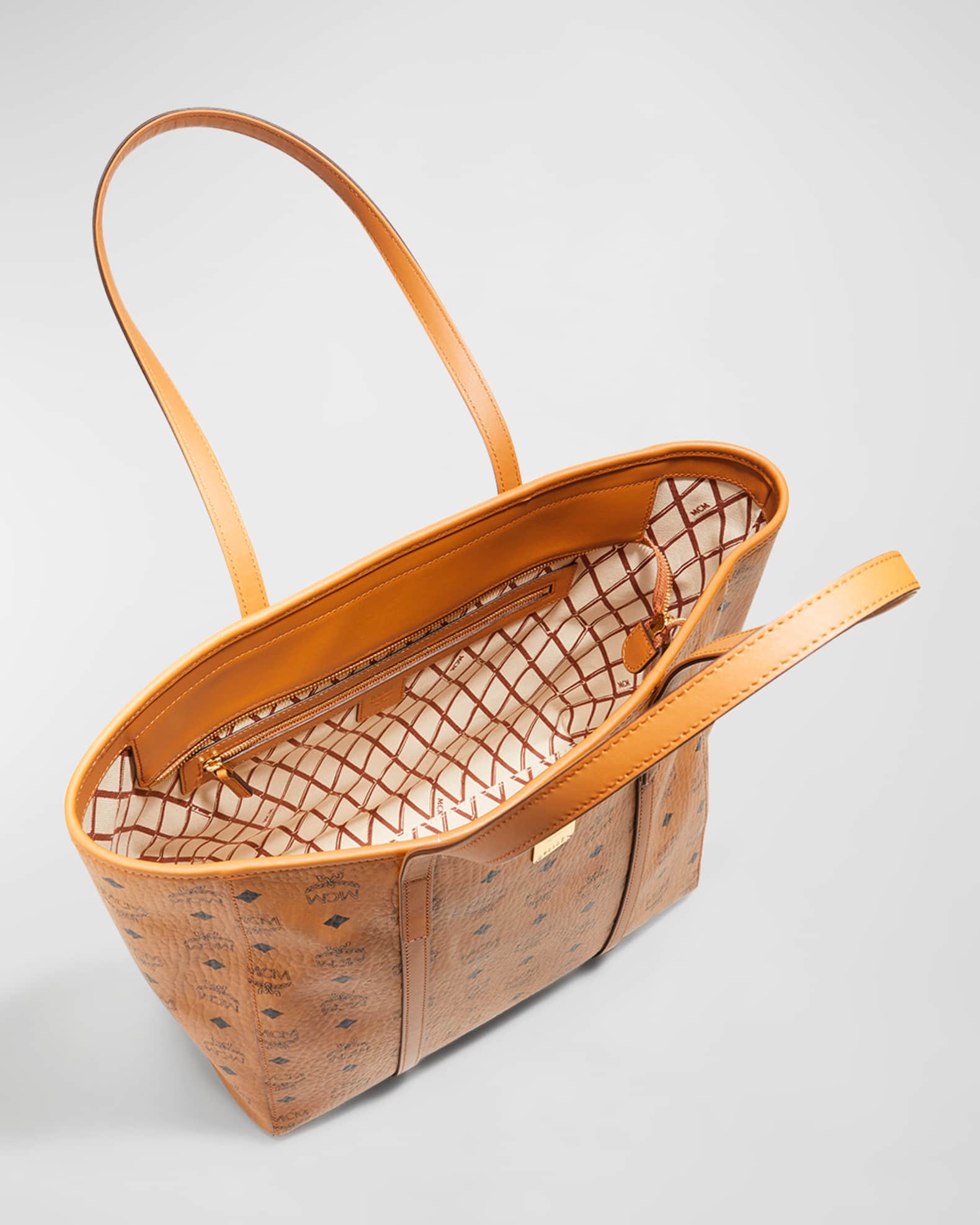 Mcm toni visetos shopper medium top
