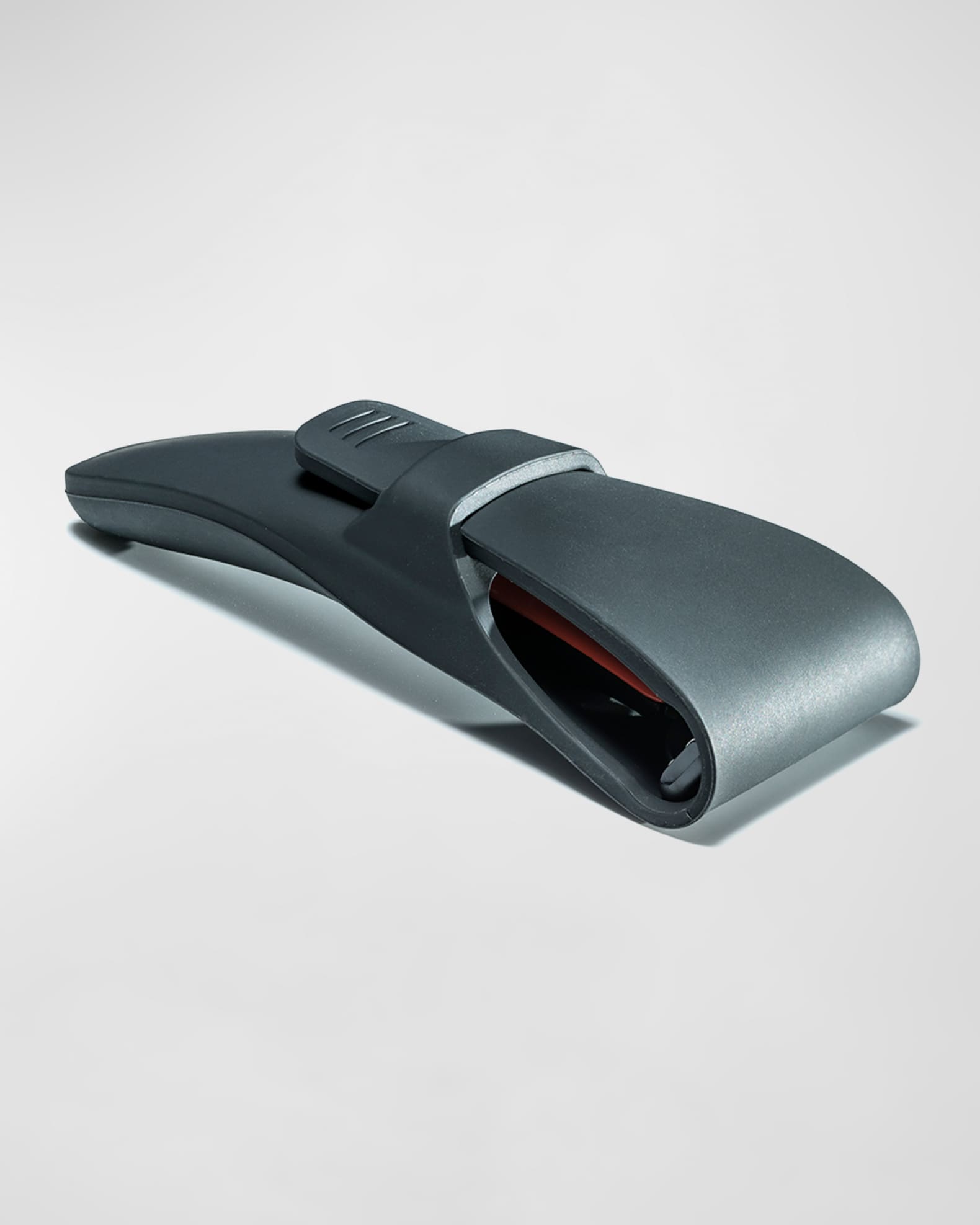 Razor Case 1
