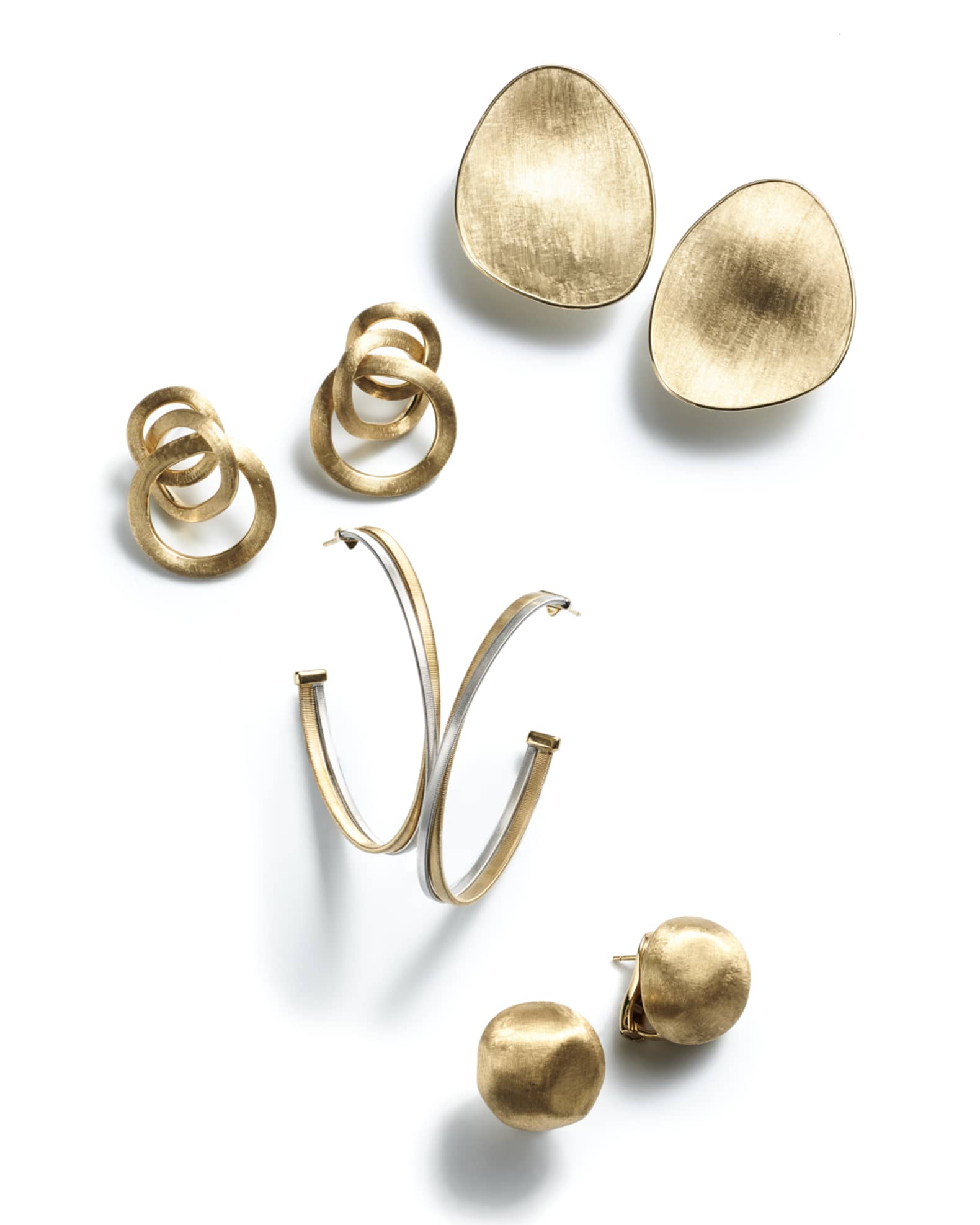 18K Yellow Gold Round Stud Earrings  1