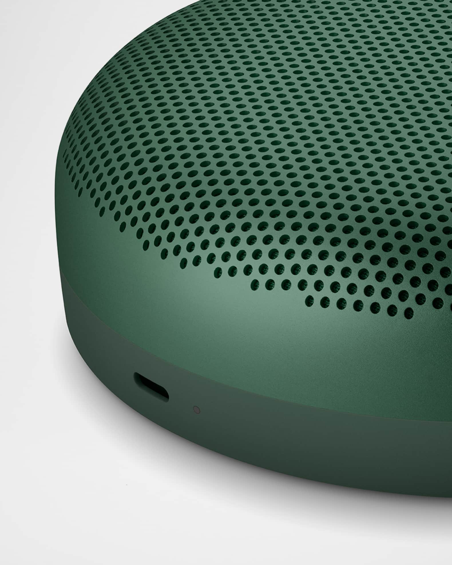 Beoplay A1 2nd Generation Bang Olufsen Beosound A1 2nd Gen Black