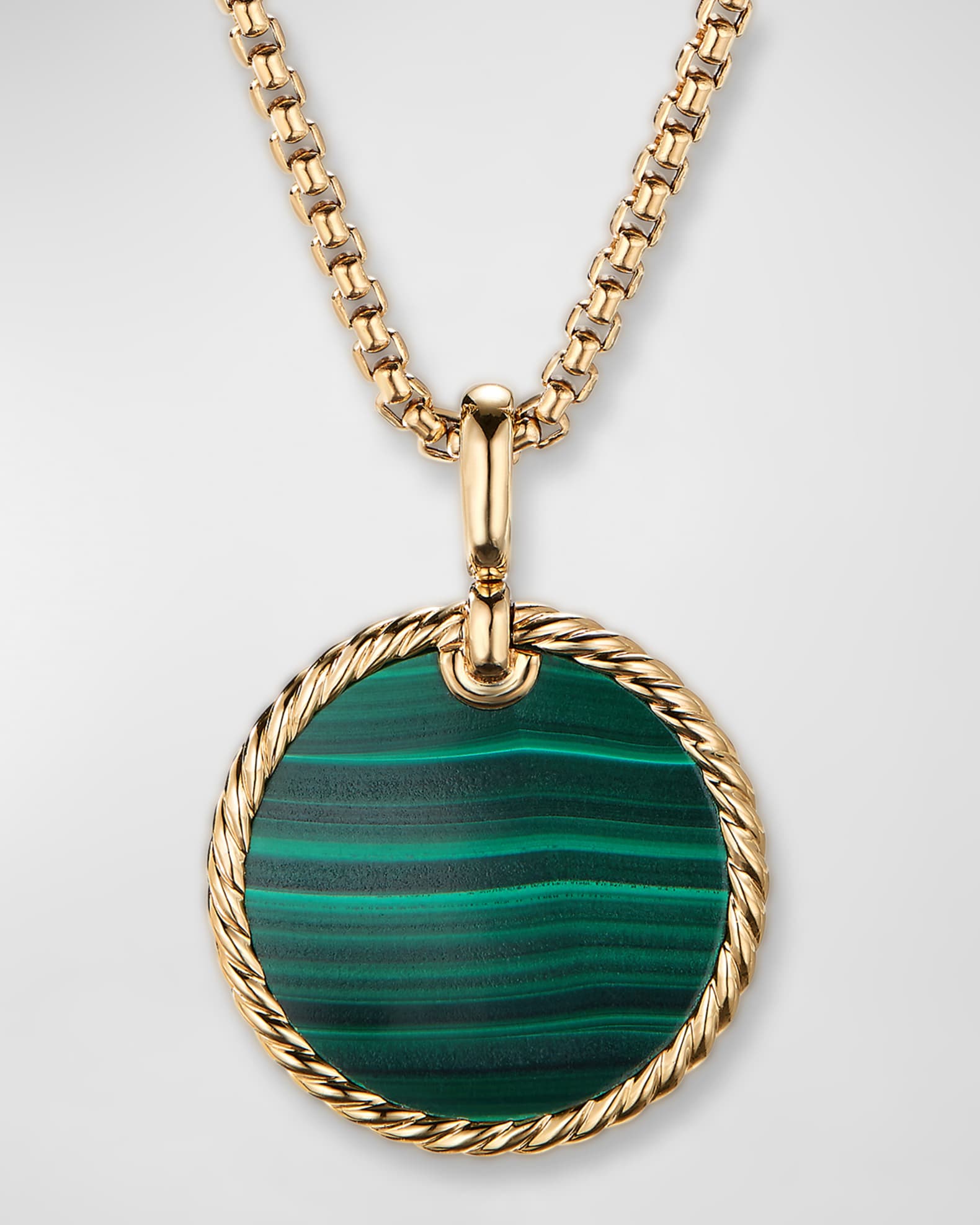 DY Elements Small Cable Disc Amulet in 18K Yellow Gold with Malachite