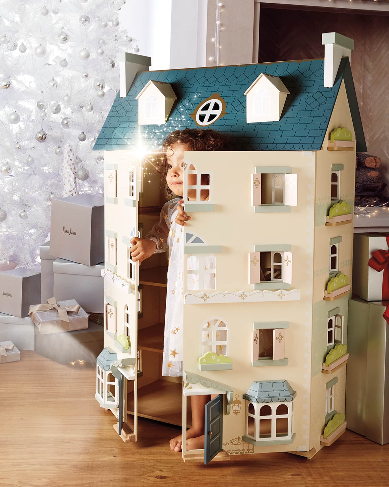 Le Toy Van Palace Doll House Neiman Marcus