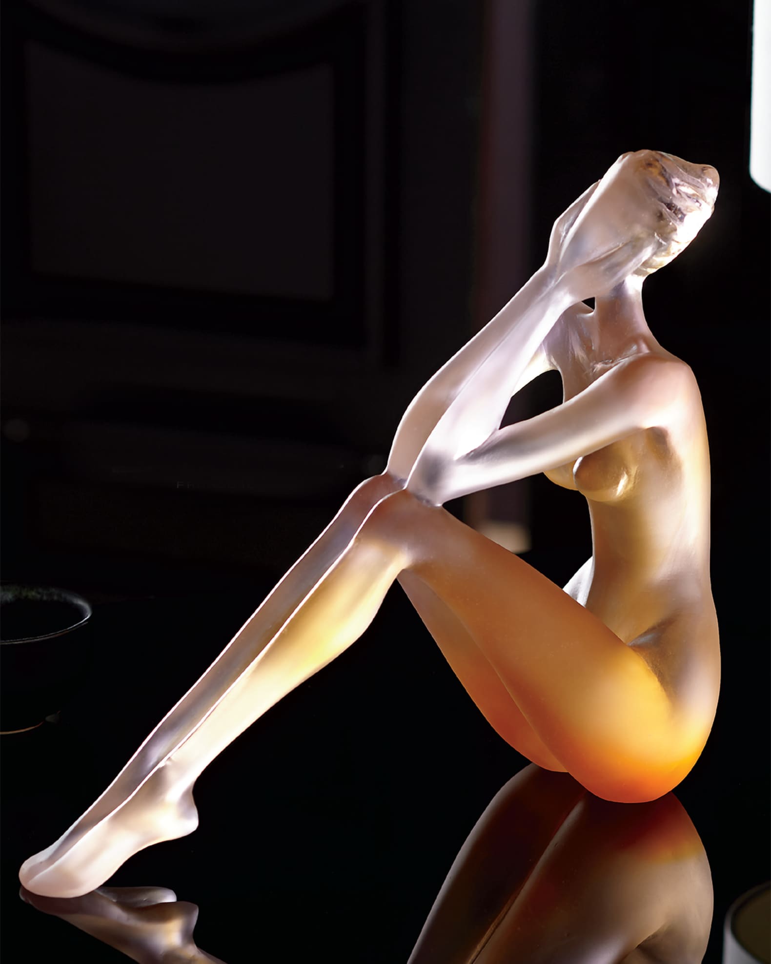 Amber Pink Songe Statue 1