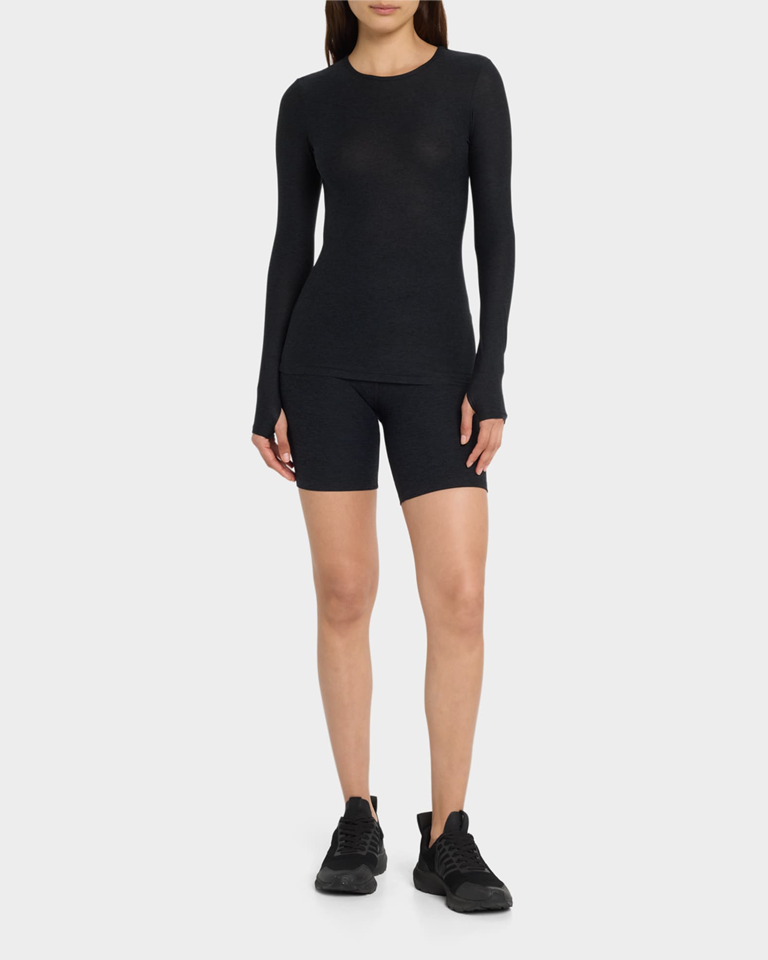 Classic Crew Pullover w/ Thumbholes 1