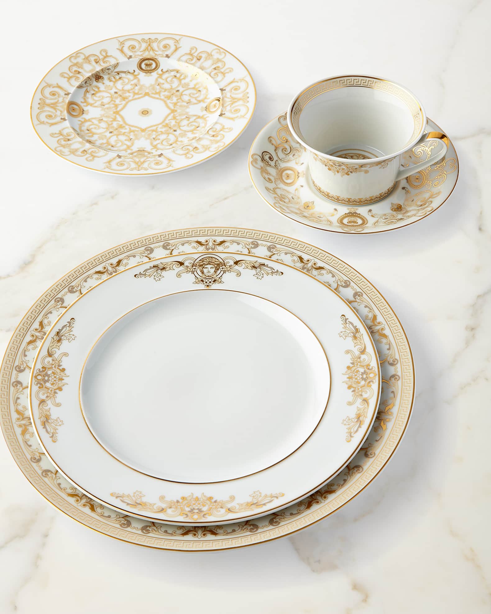 Medusa Gala Dinner Plate 1