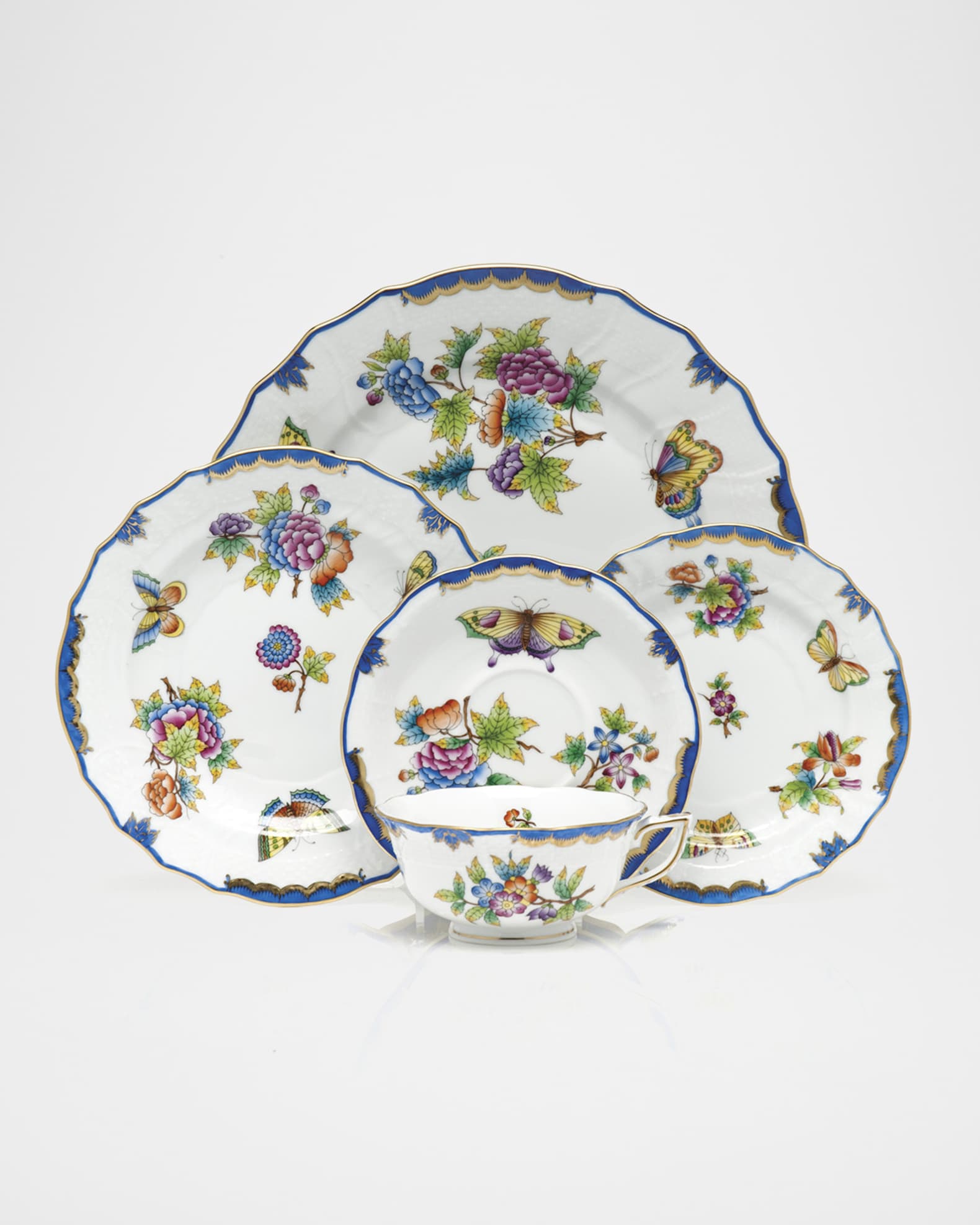 Queen Victoria Blue Teapot 1