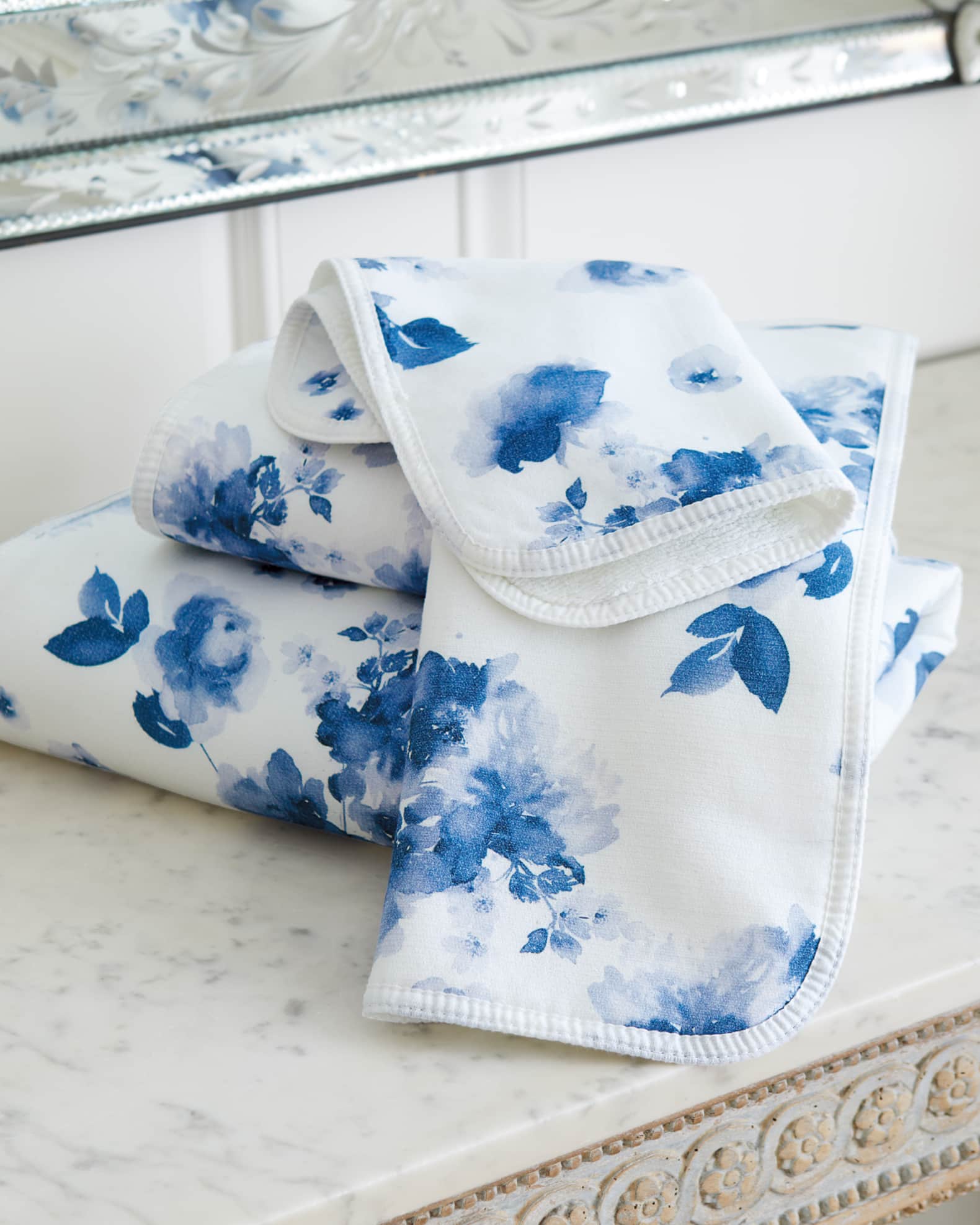 Bela Hand Towel 1