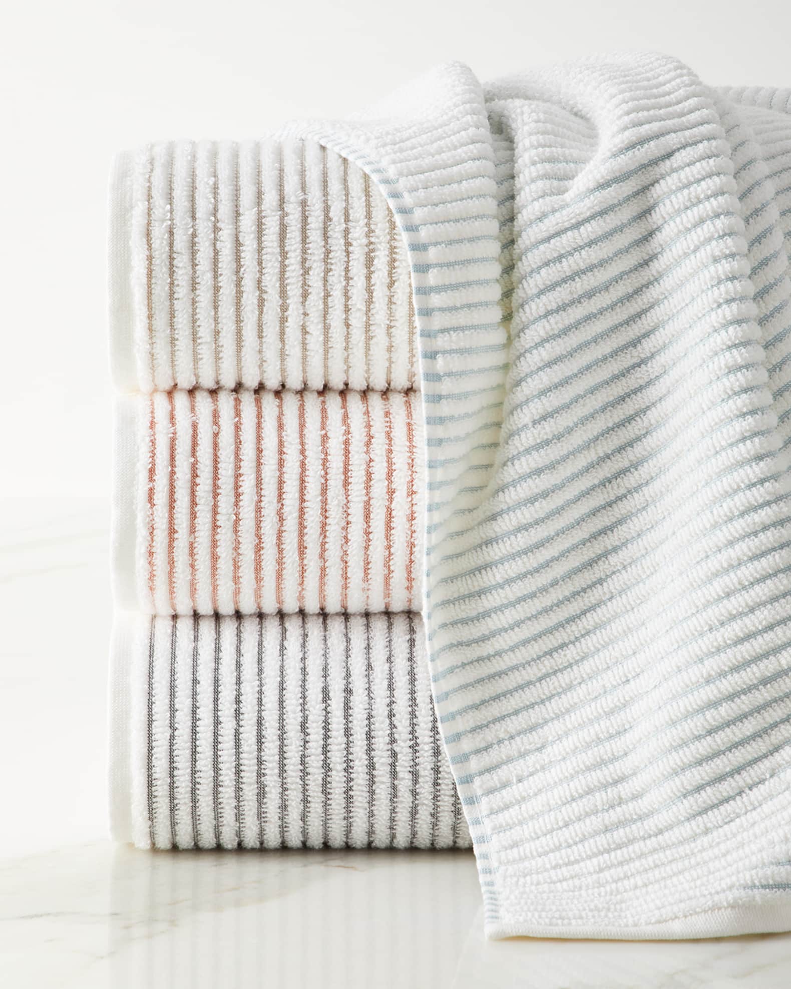 Sullivan Hand Towel 1