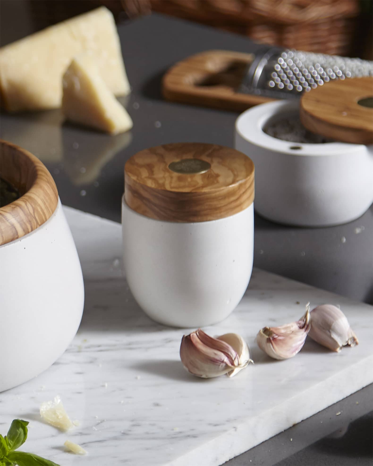 Millenari Olive Wood Salt & Pepper Mill 1