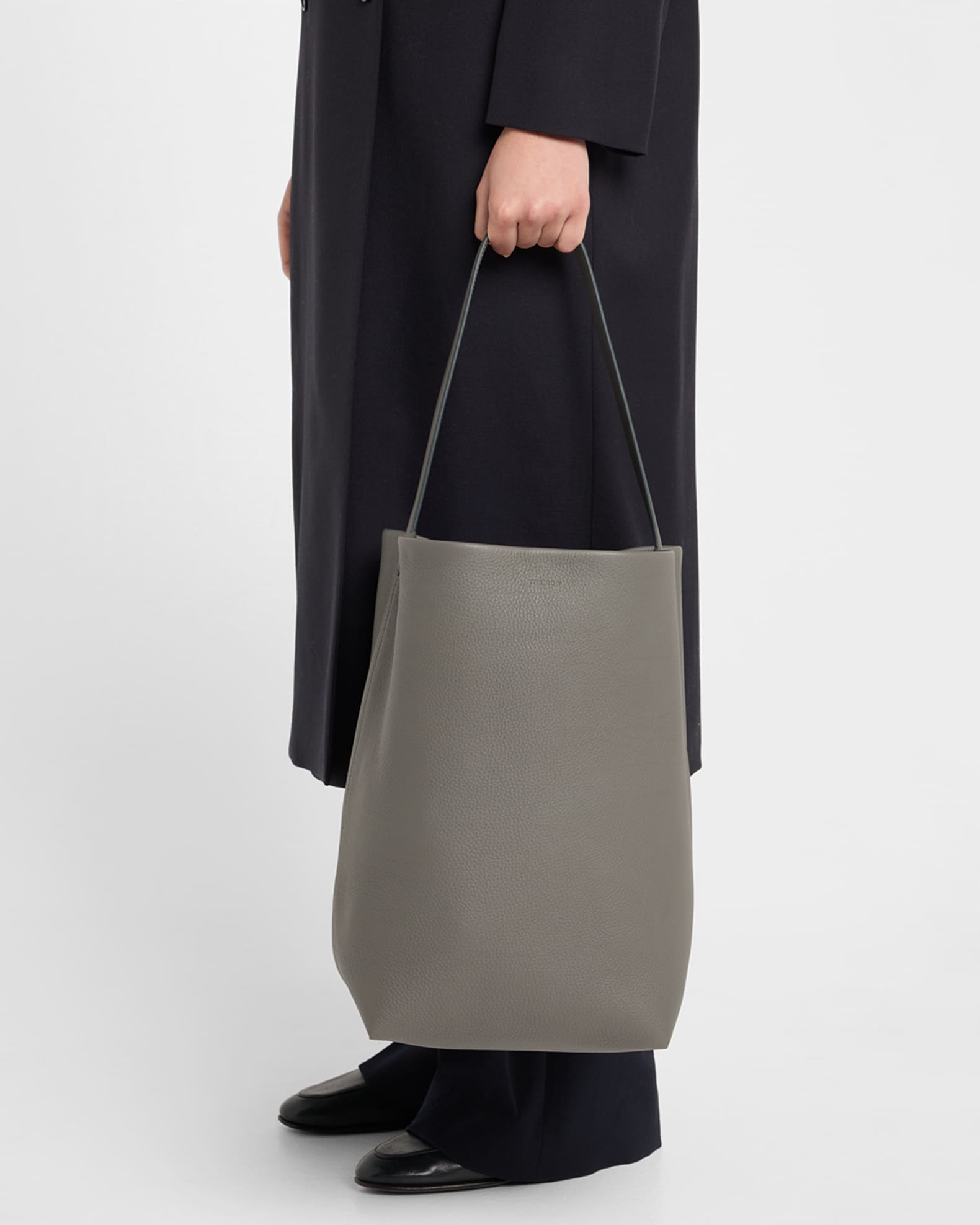 2025特集 Large Tote Park N/S ROW THE in Neiman | Calfksin Grained Lux トートバッグ