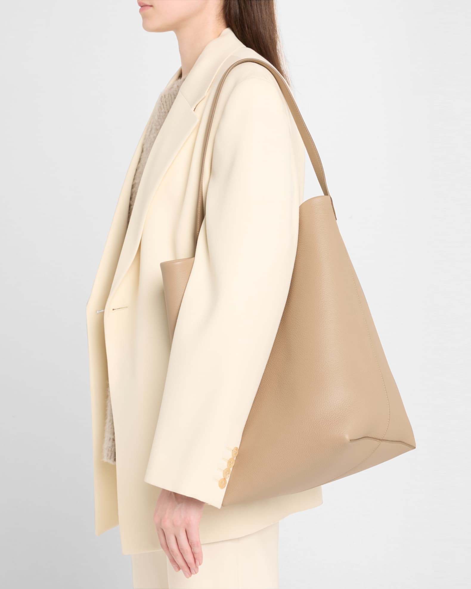 Large N/S Park Tote Bag Black in Leather – The Row
