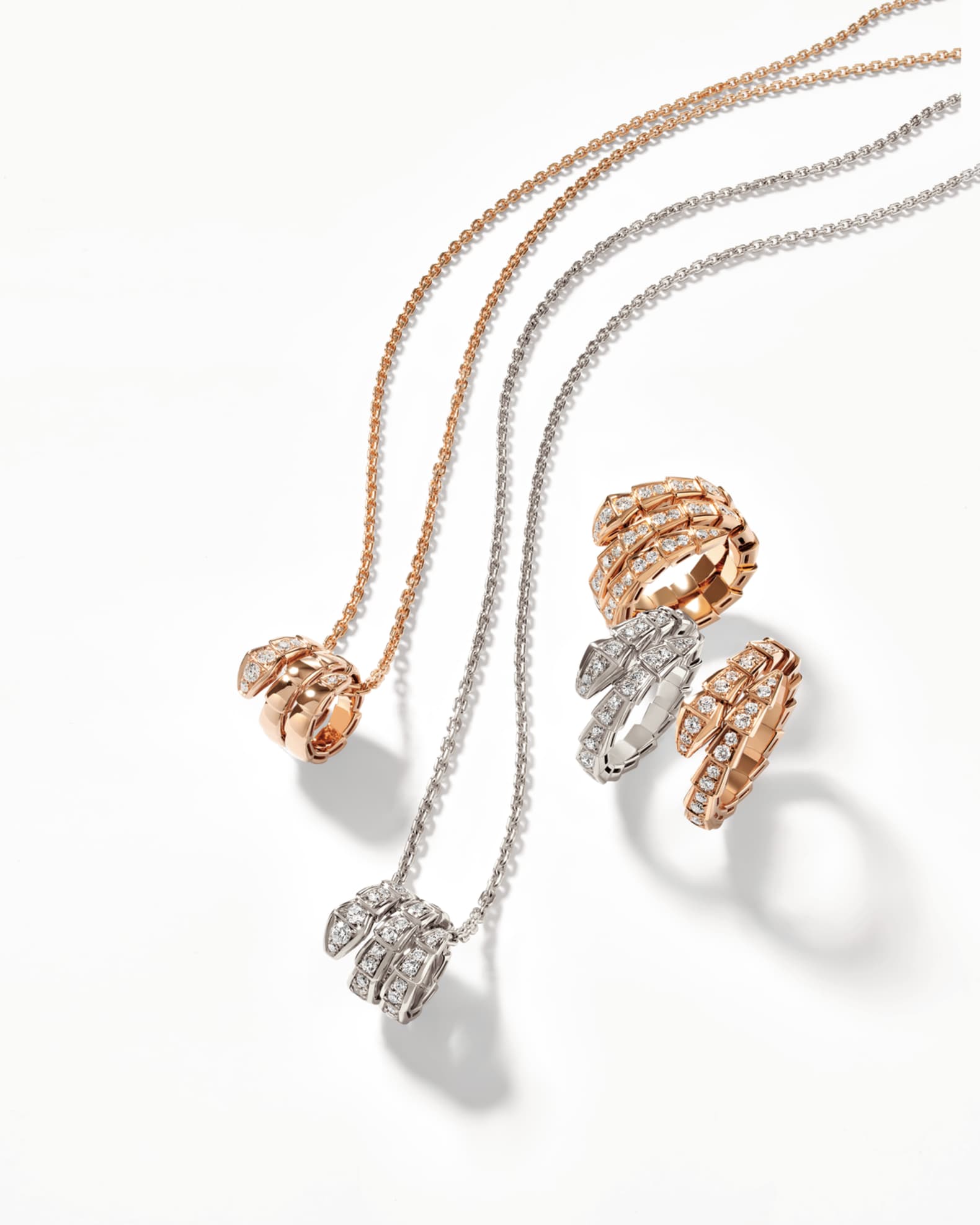 Serpenti Viper Necklace in 18k Rose Gold with Full Diamond Pave 1