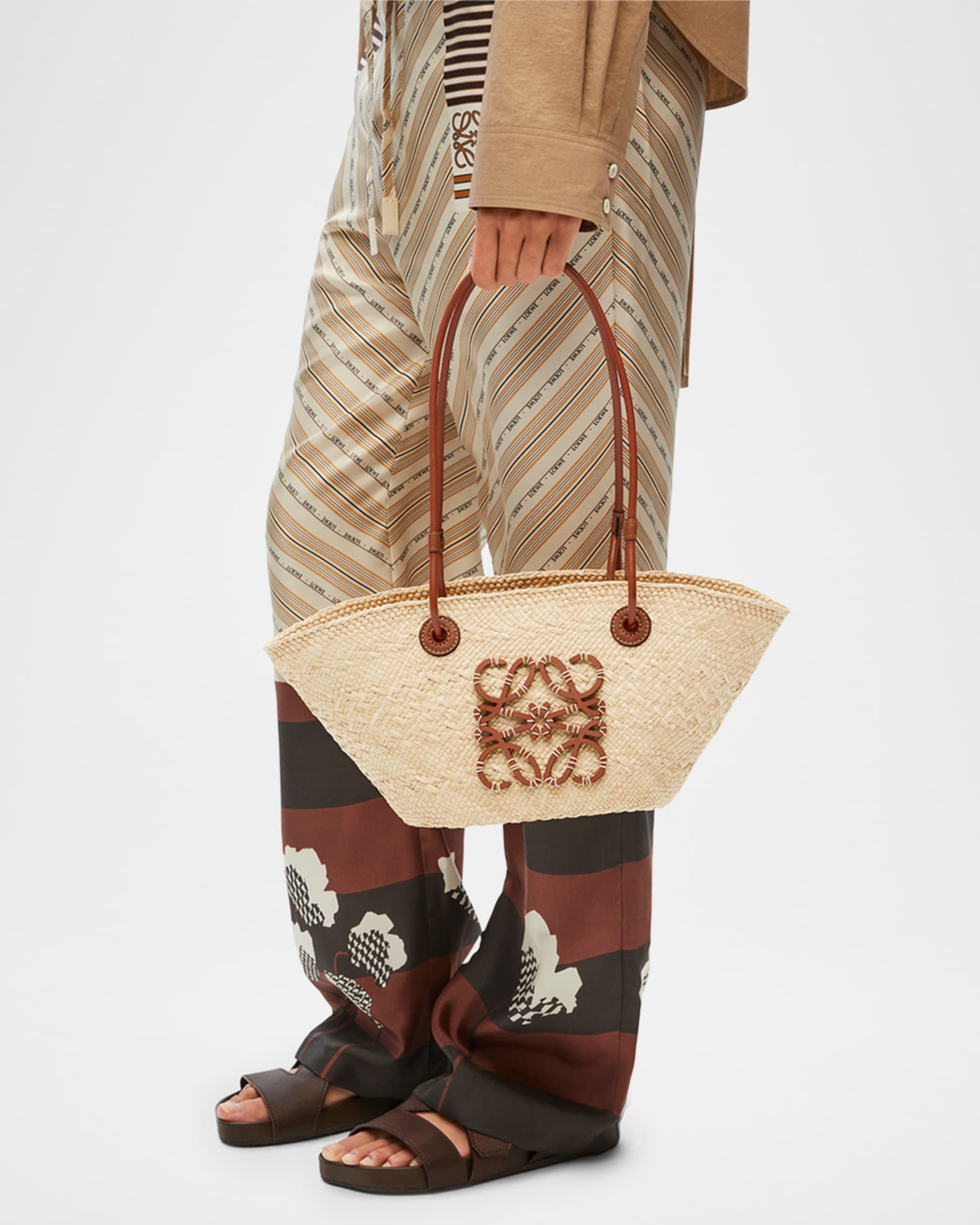 Loewe x Paula's Ibiza Anagram Small Basket Bag in Iraca Palm